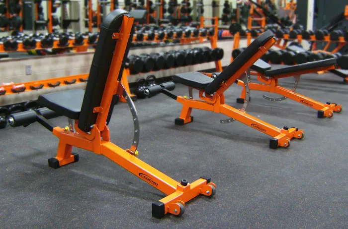 LEGEND FITNESS 4-WAY UTILITY BENCH (DECLINE TO INCLINE) - 3164