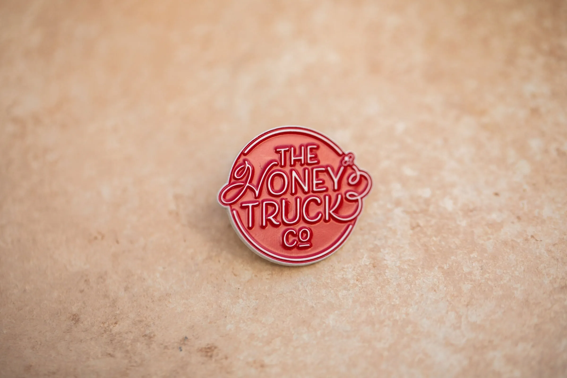 Logo Pin