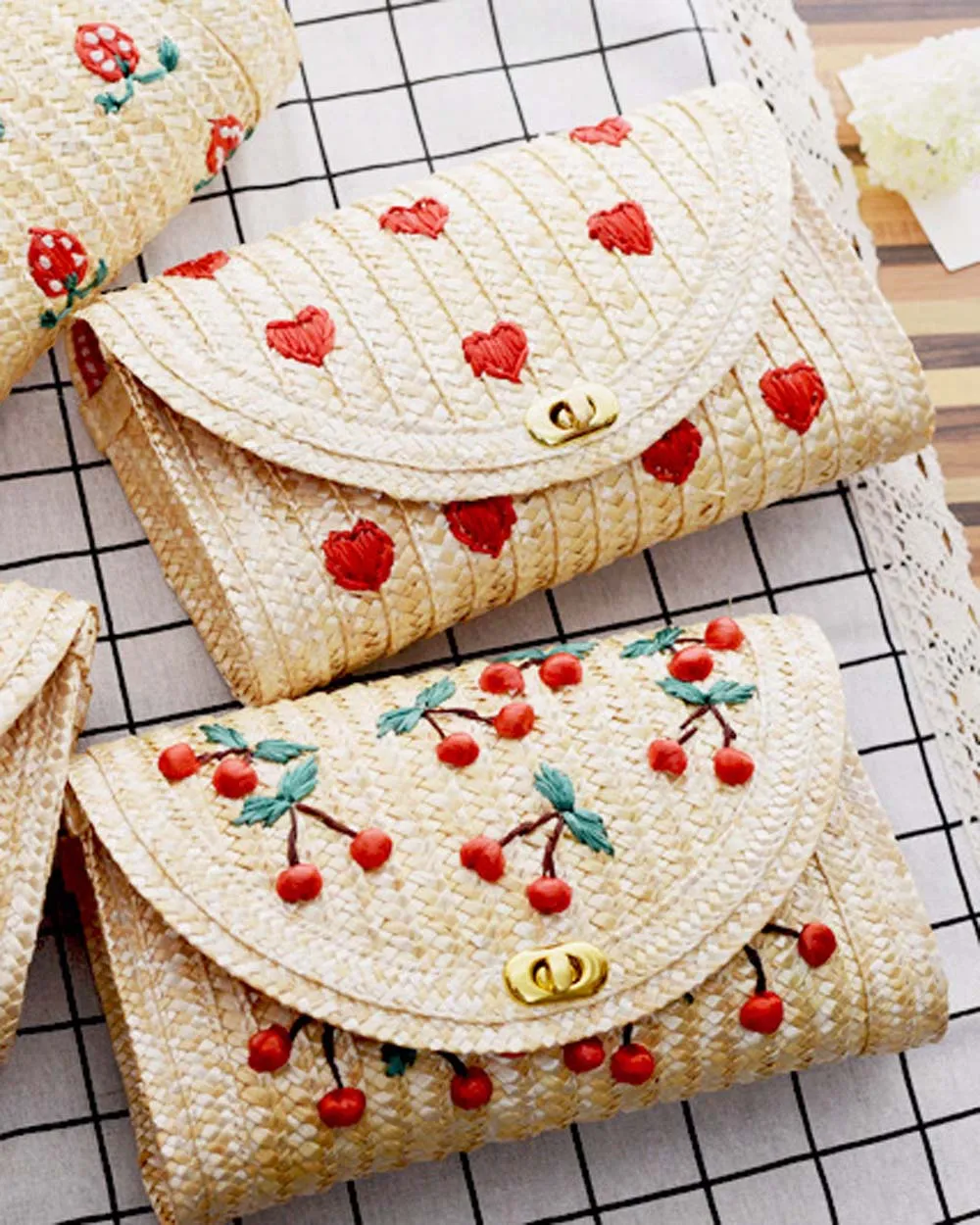 Lola Tote in Love