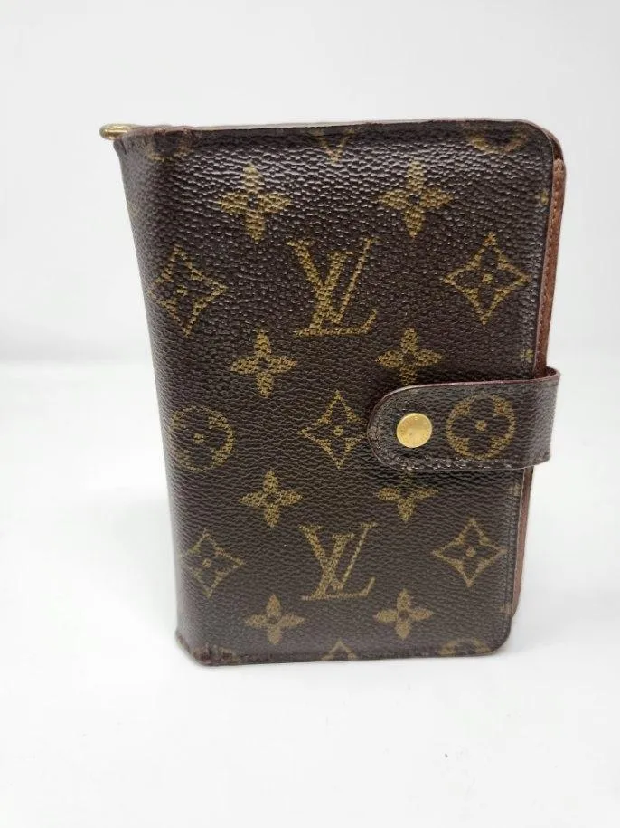Louis Vuitton 1980’s Passport Wallet