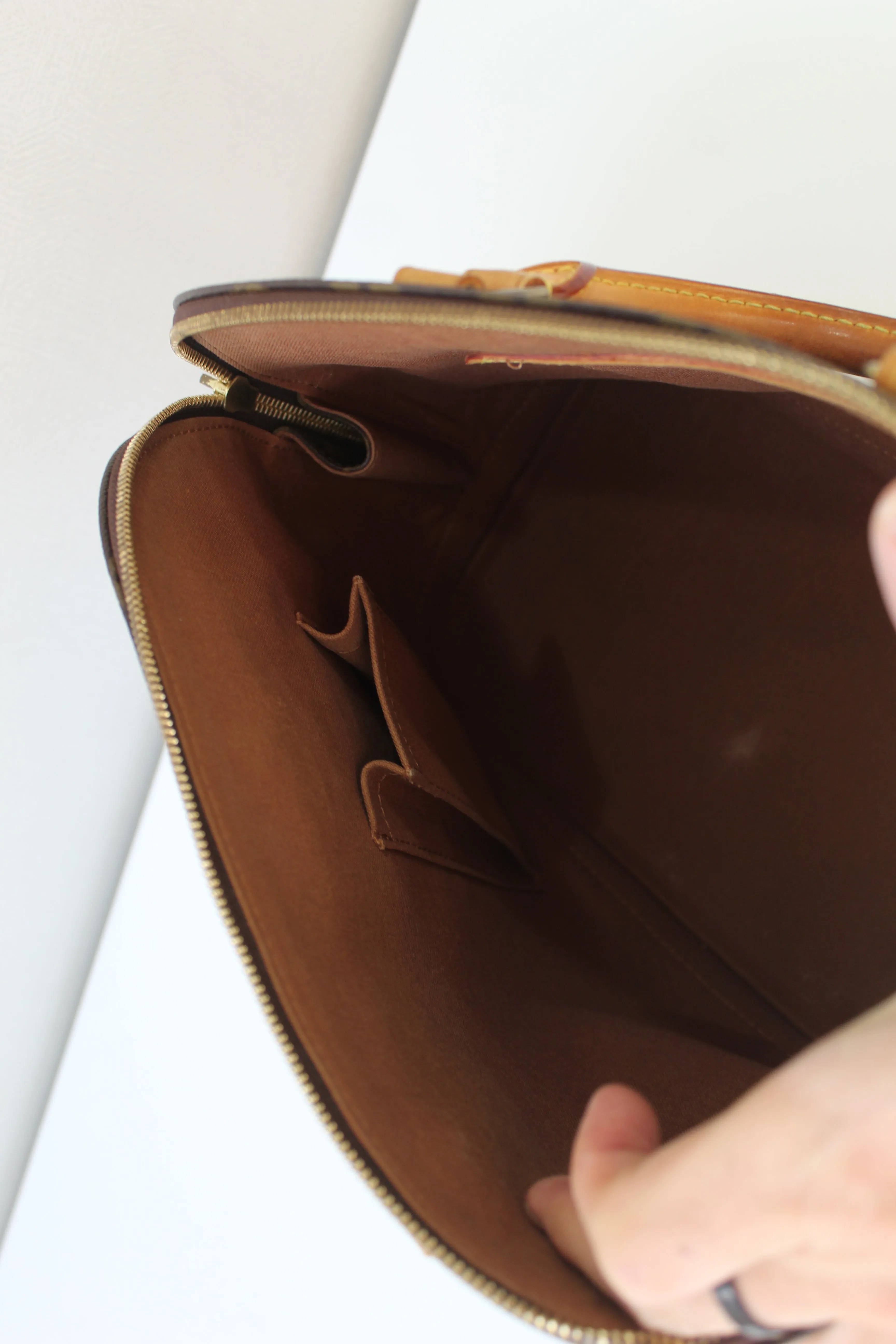 Louis Vuitton Alma PM