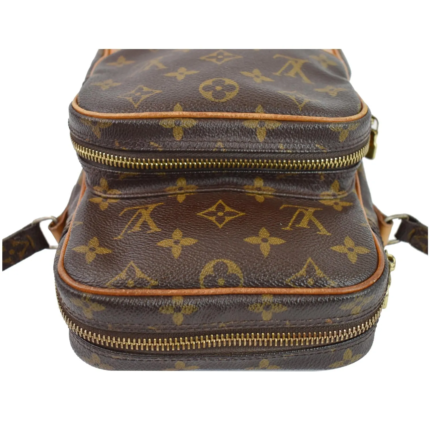 LOUIS VUITTON Amazone Monogram Canvas Shoulder Bag Brown