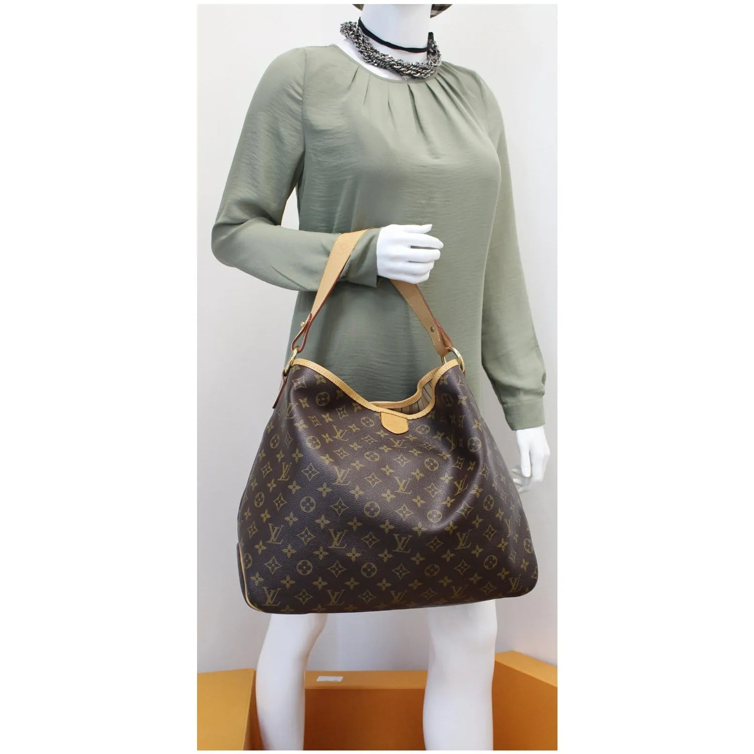 LOUIS VUITTON Delightful MM Monogram Canvas Shoulder Bag Brown