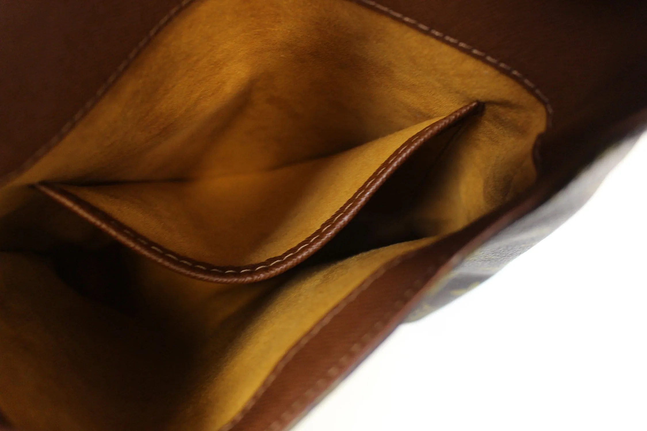 LOUIS VUITTON Monogram Canvas Musette Salsa Crossbody Bag