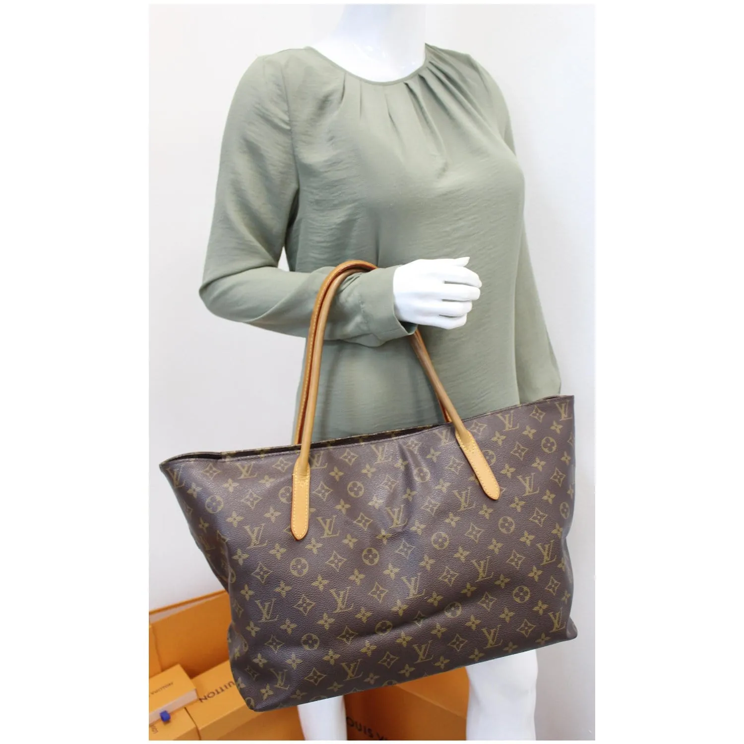 LOUIS VUITTON Monogram Canvas Raspail MM Shoulder Bag Brown