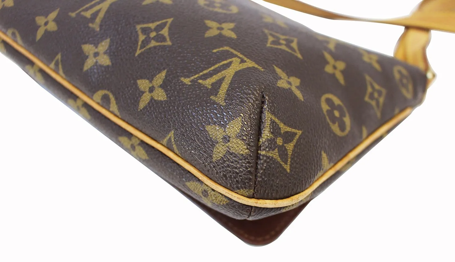 LOUIS VUITTON Monogram Musette Tango Shoulder Bag