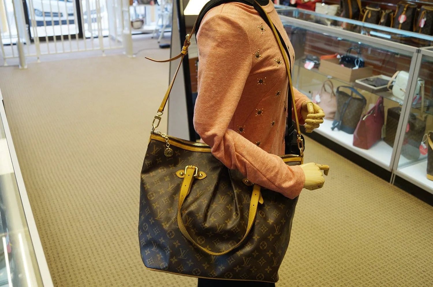 LOUIS VUITTON Monogram Palermo GM Tote Shoulder Bag