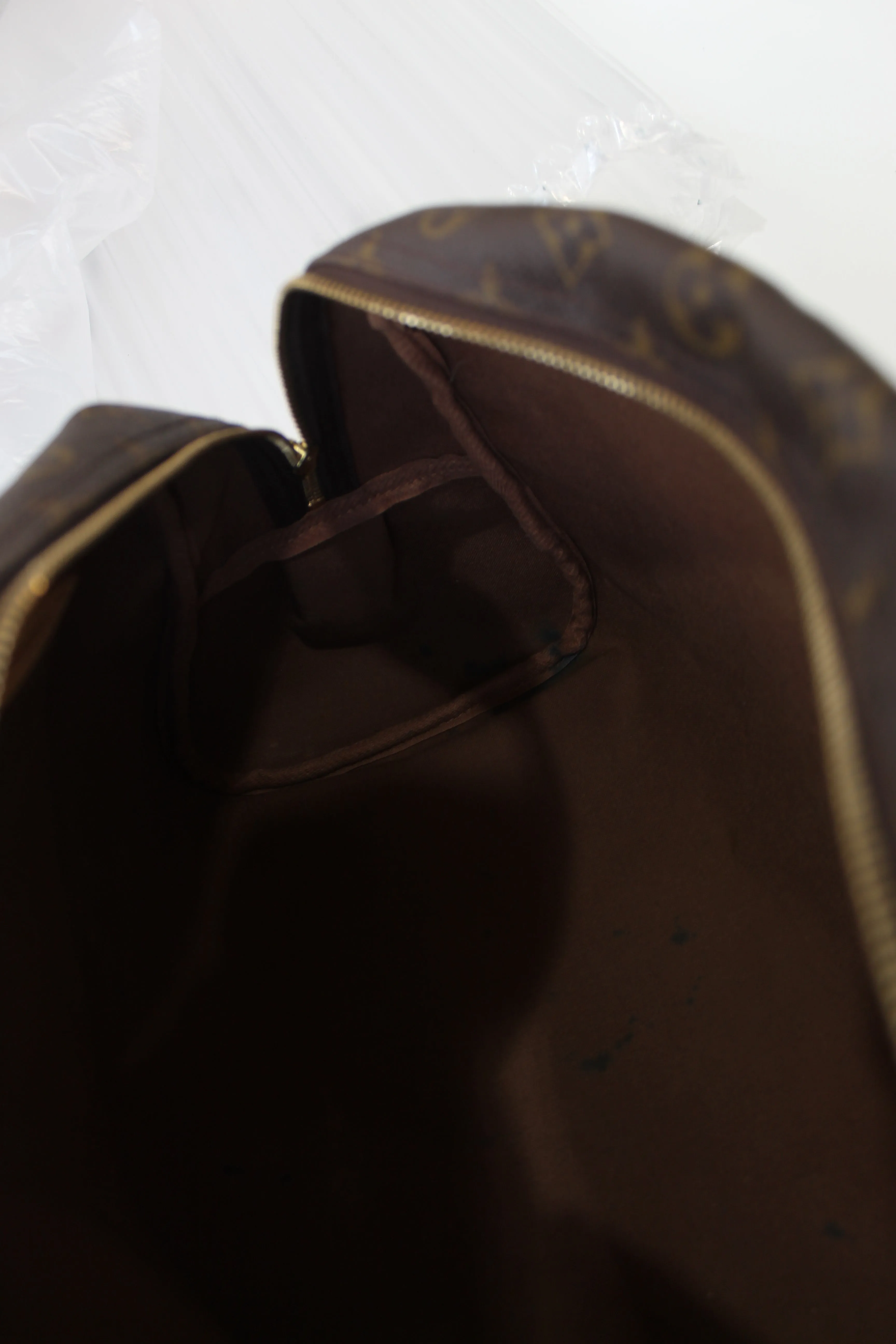 Louis Vuitton Montorgueil MM