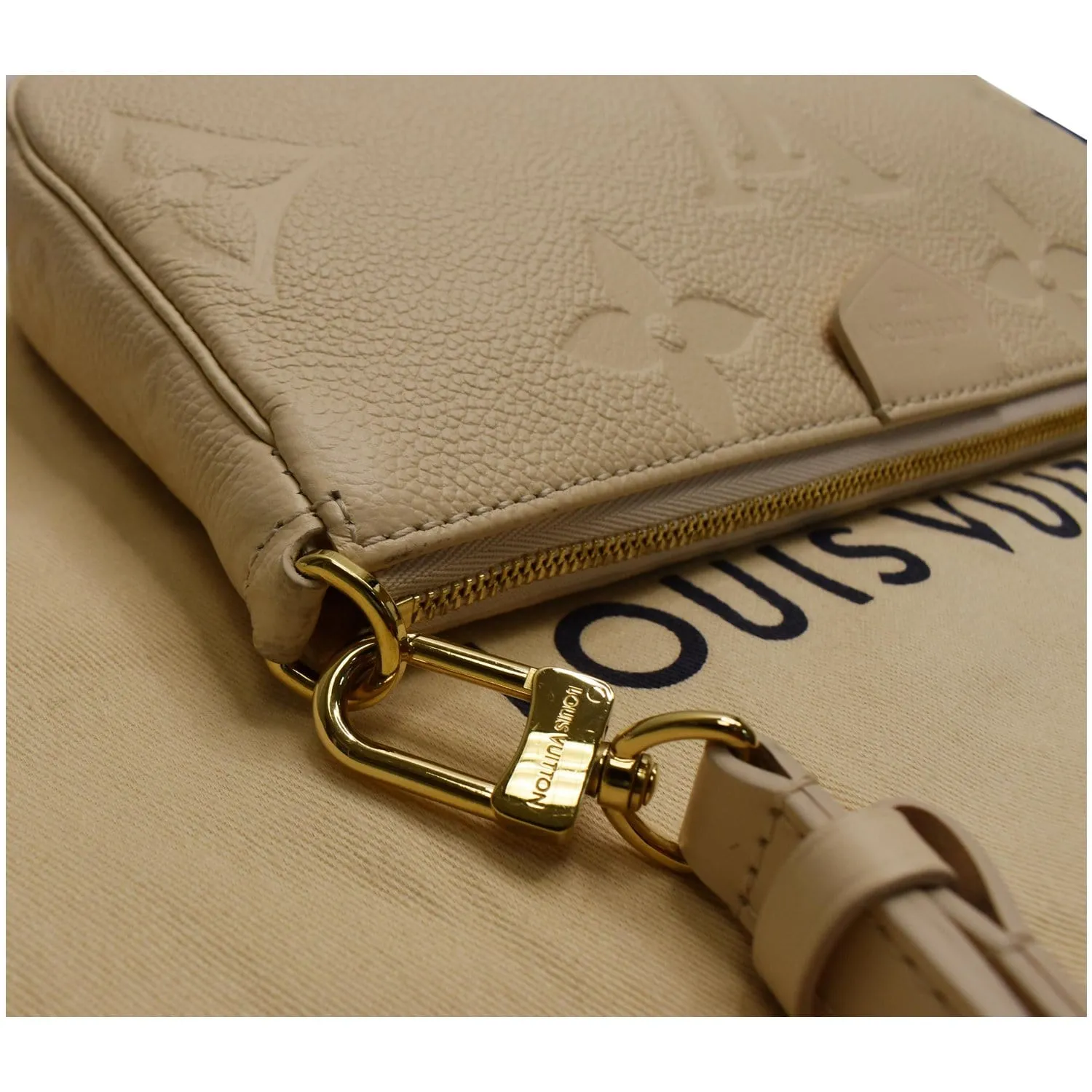 LOUIS VUITTON Multi Pochette Accessories Empreinte Shoulder Bag Cream