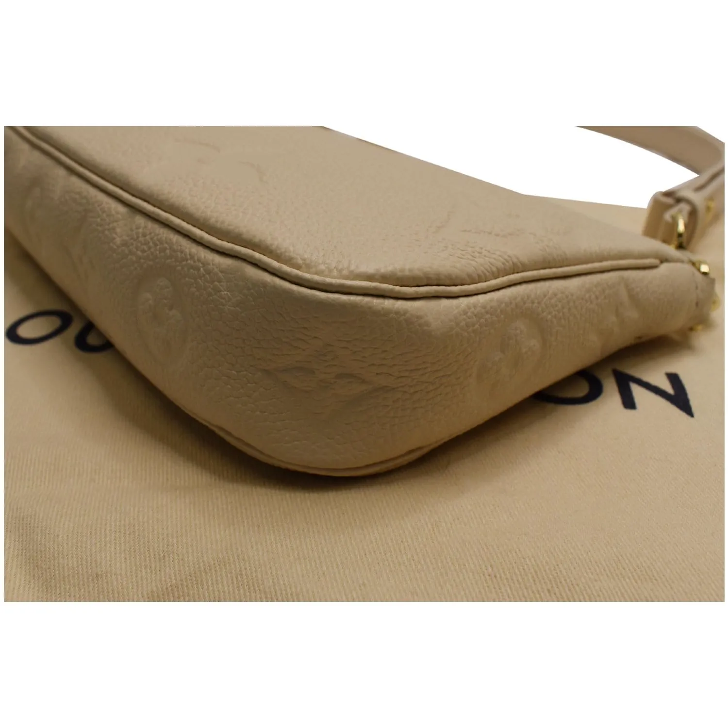 LOUIS VUITTON Multi Pochette Accessories Empreinte Shoulder Bag Cream