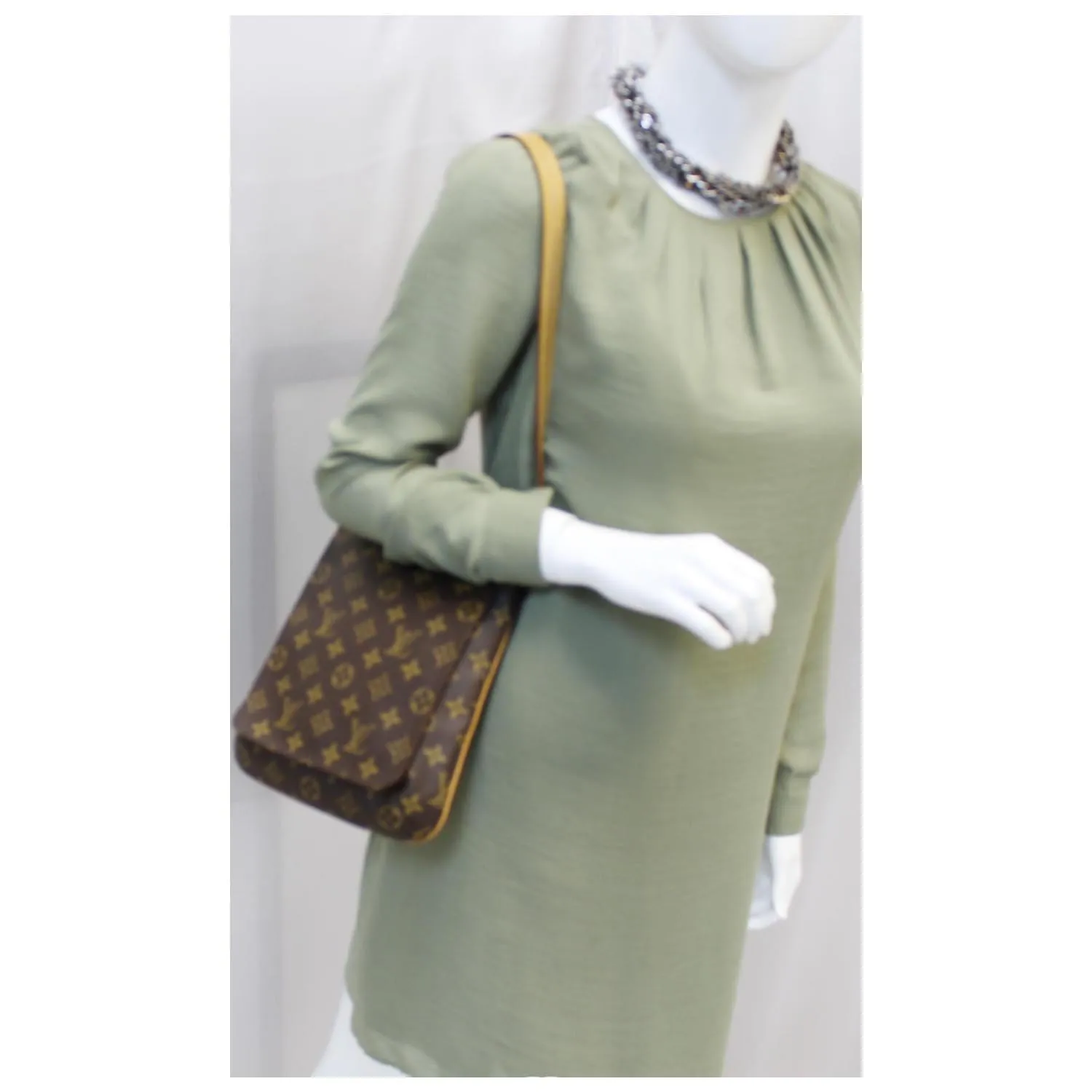 LOUIS VUITTON Musette Salsa Monogram Canvas Shoulder Bag