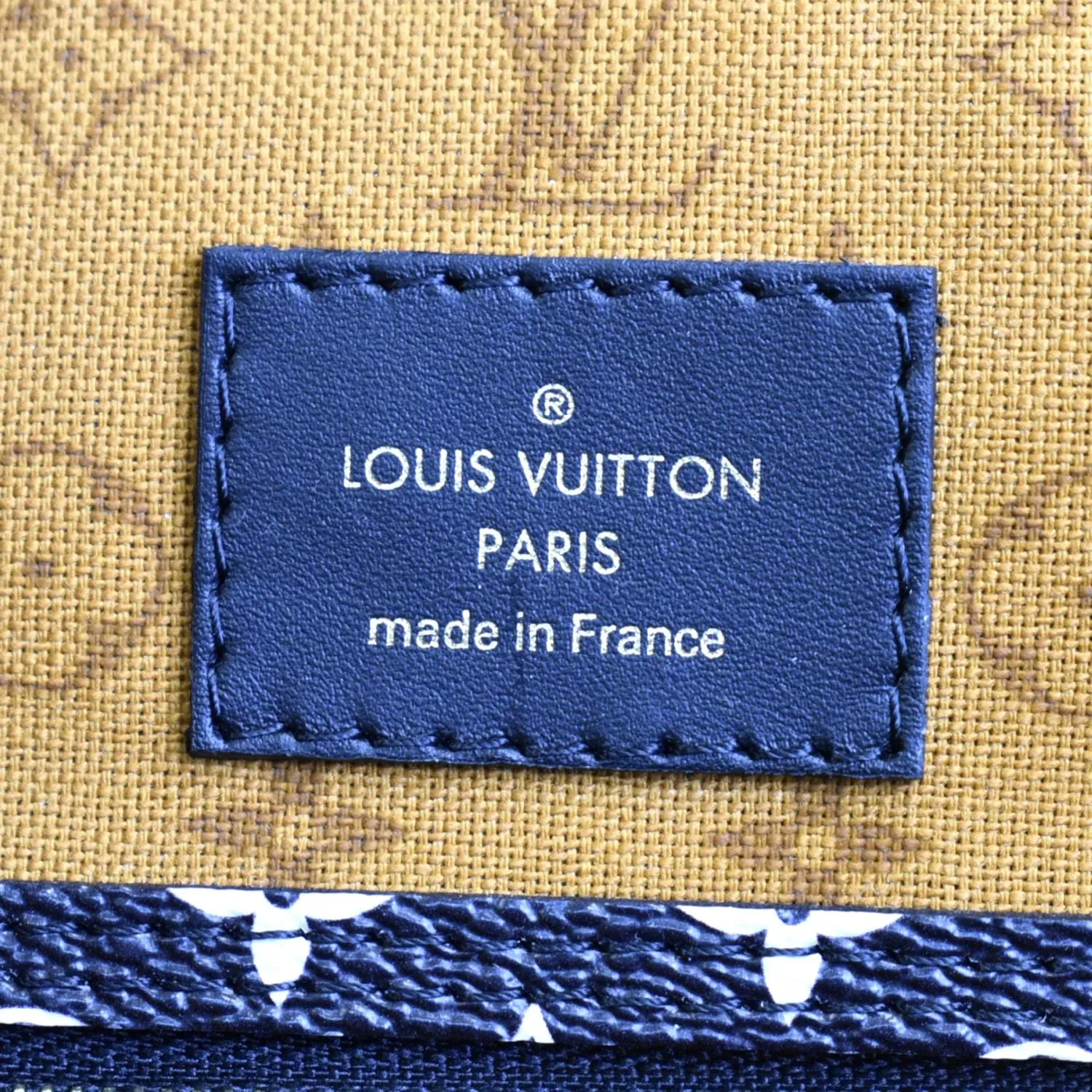 LOUIS VUITTON Neverfull Crafty MM Monogram Gaint Canvas Tote Bag Caramel