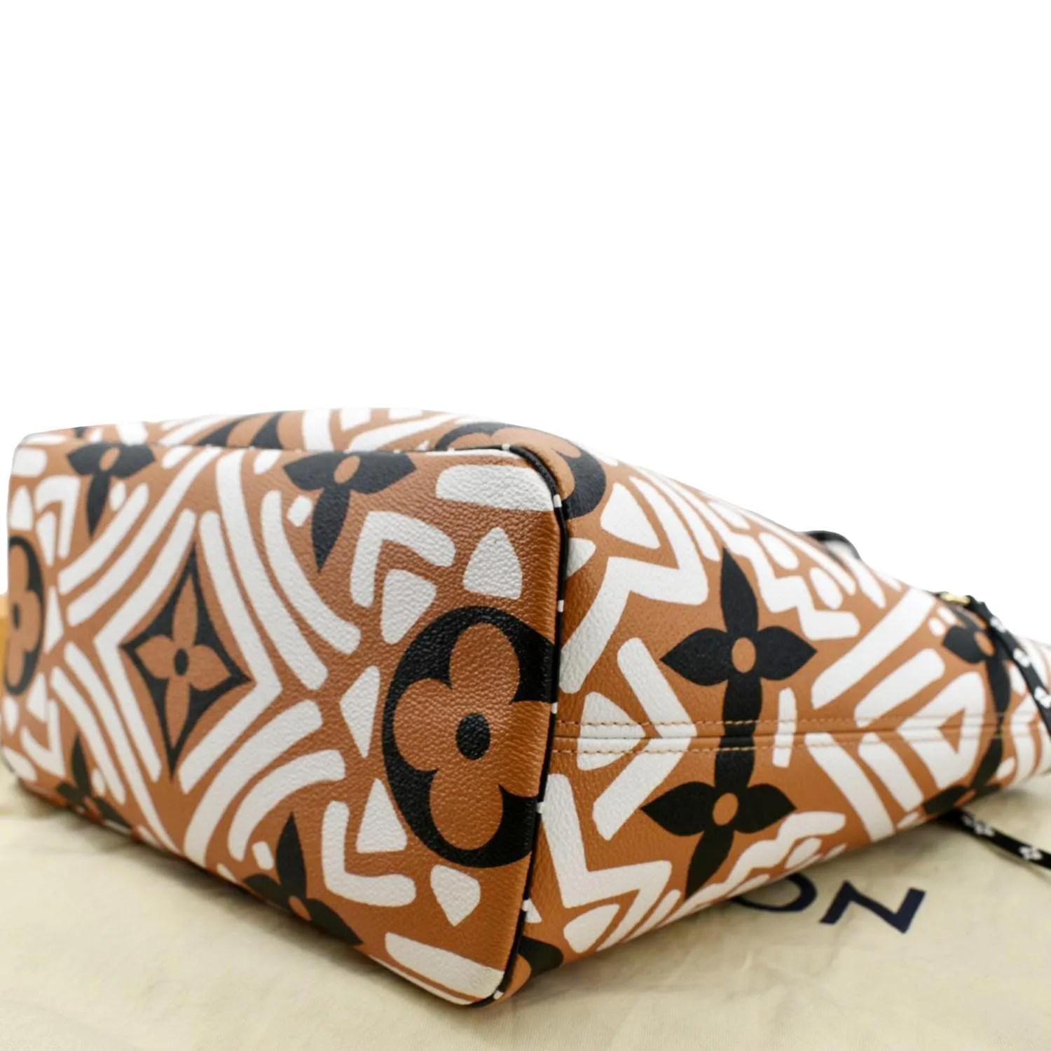 LOUIS VUITTON Neverfull Crafty MM Monogram Gaint Canvas Tote Bag Caramel