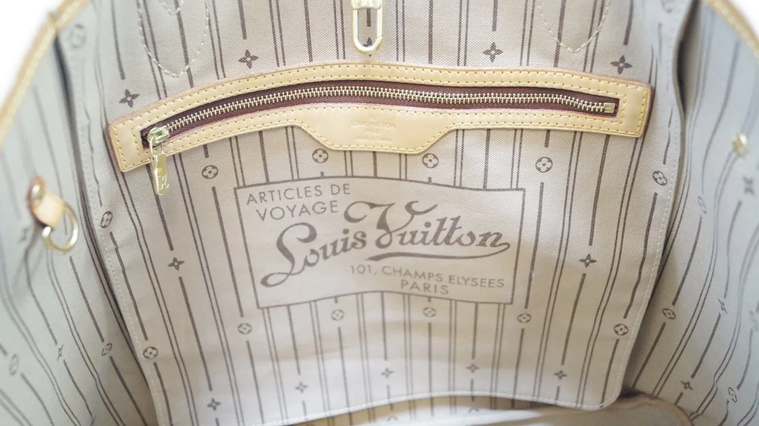 LOUIS VUITTON Neverfull GM Monogram Canvas  Shoulder Bag