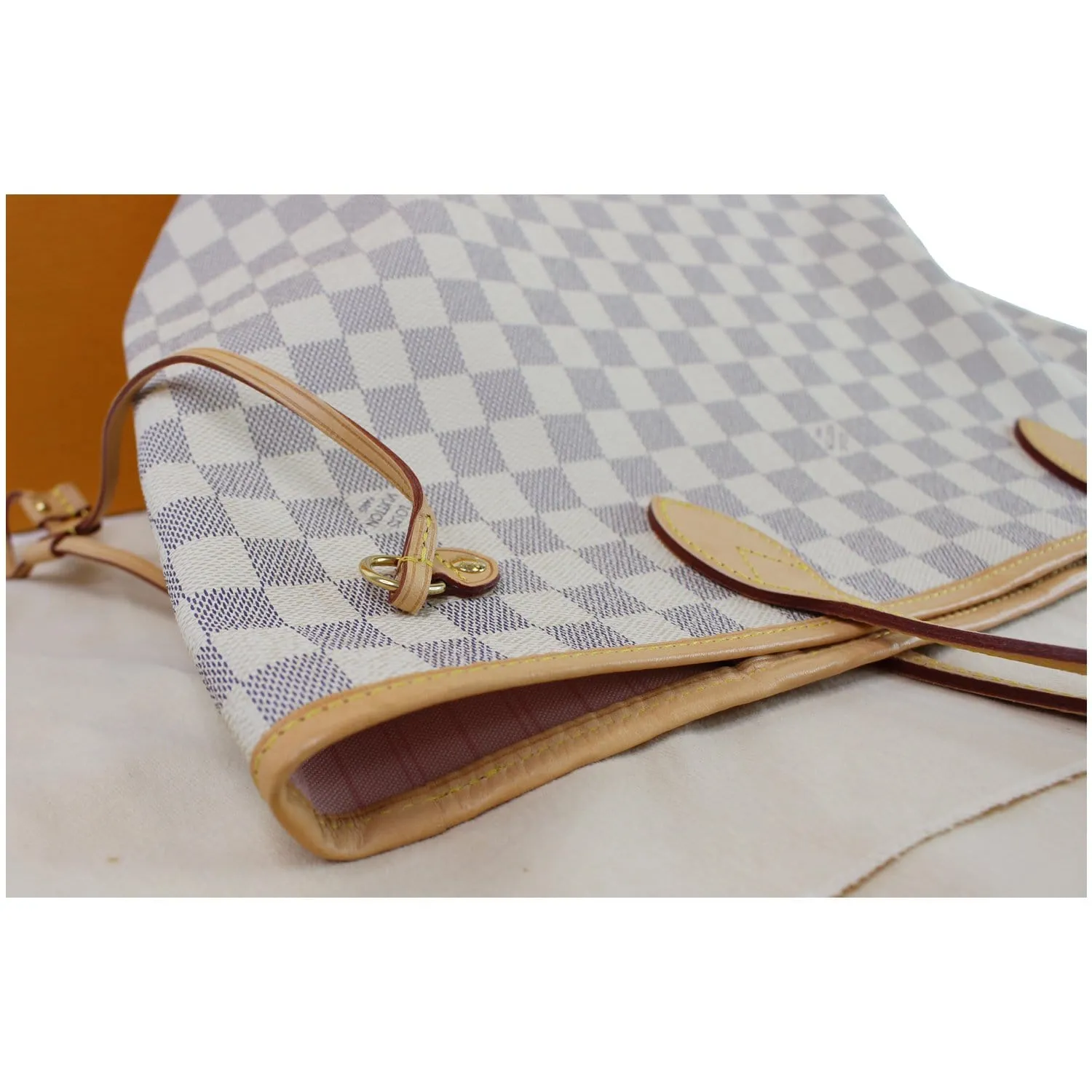 LOUIS VUITTON Neverfull MM Damier Azur Tote Shoulder Bag White