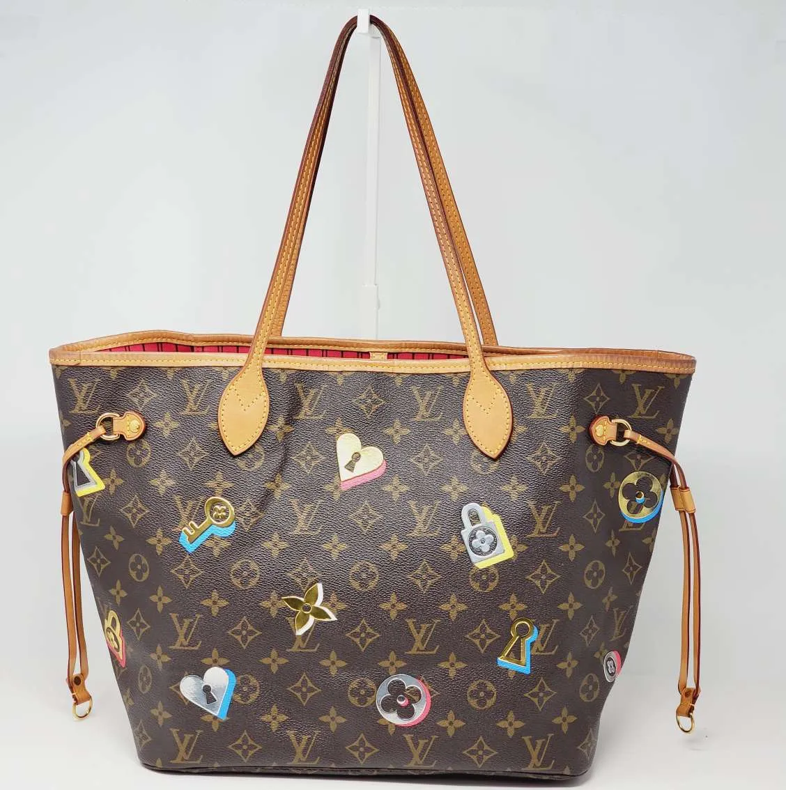 Louis Vuitton Neverfull MM Monogram Limited Edition