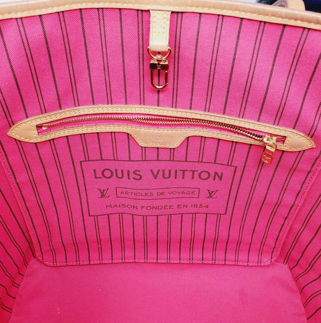 Louis Vuitton Neverfull MM Monogram Limited Edition