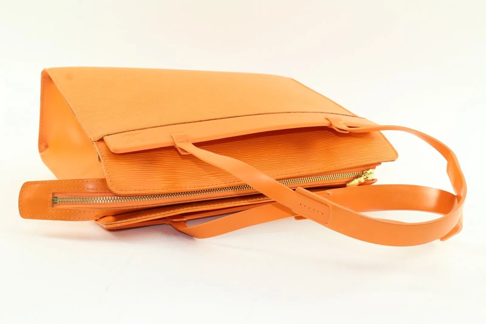 LOUIS VUITTON Orange Epi Leather Croisette Zip Shoulder Bag 1LV1220K