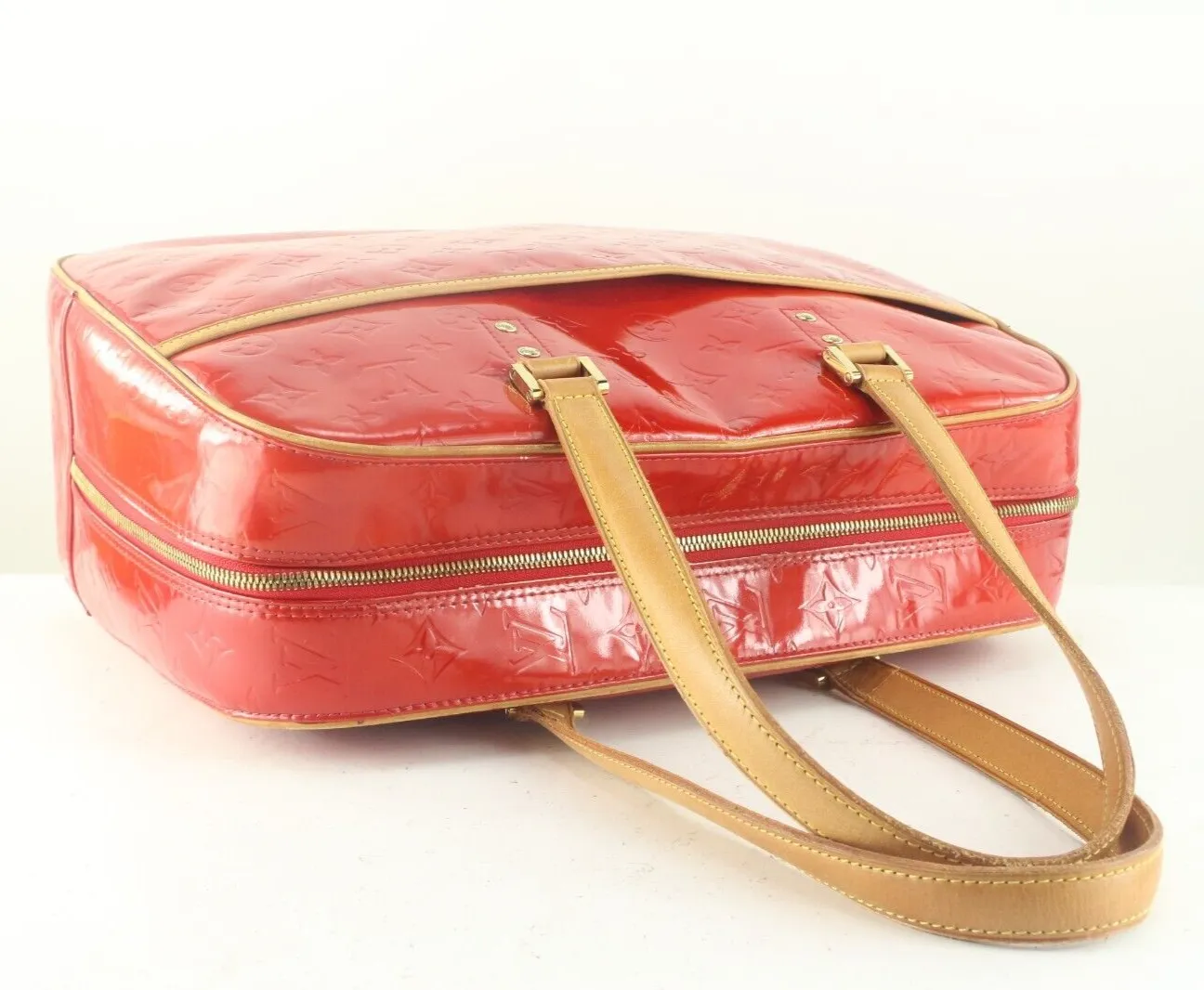 Louis Vuitton Red Monogram Vernis Sutton Travel Shoulder bag 3LVS921K