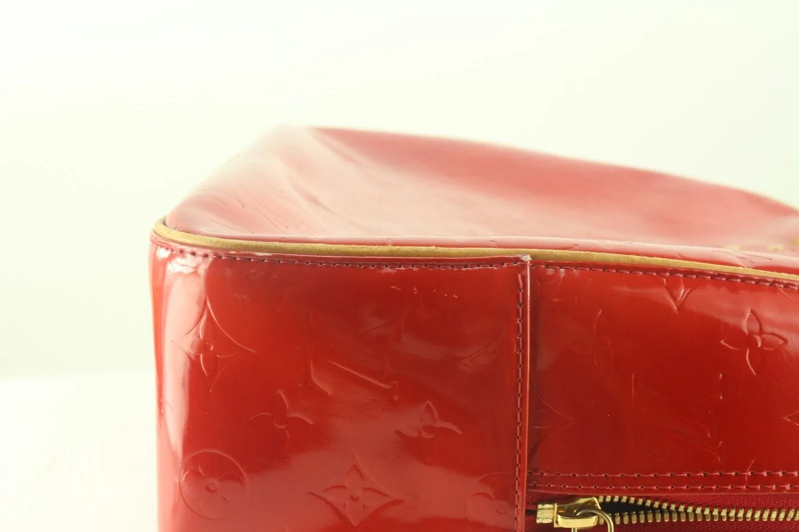 Louis Vuitton Red Monogram Vernis Sutton Travel Shoulder bag 3LVS921K