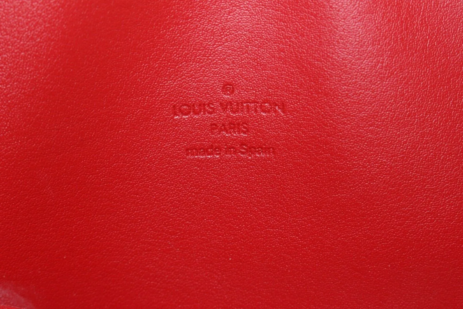 Louis Vuitton Red Monogram Vernis Sutton Travel Shoulder bag 3LVS921K