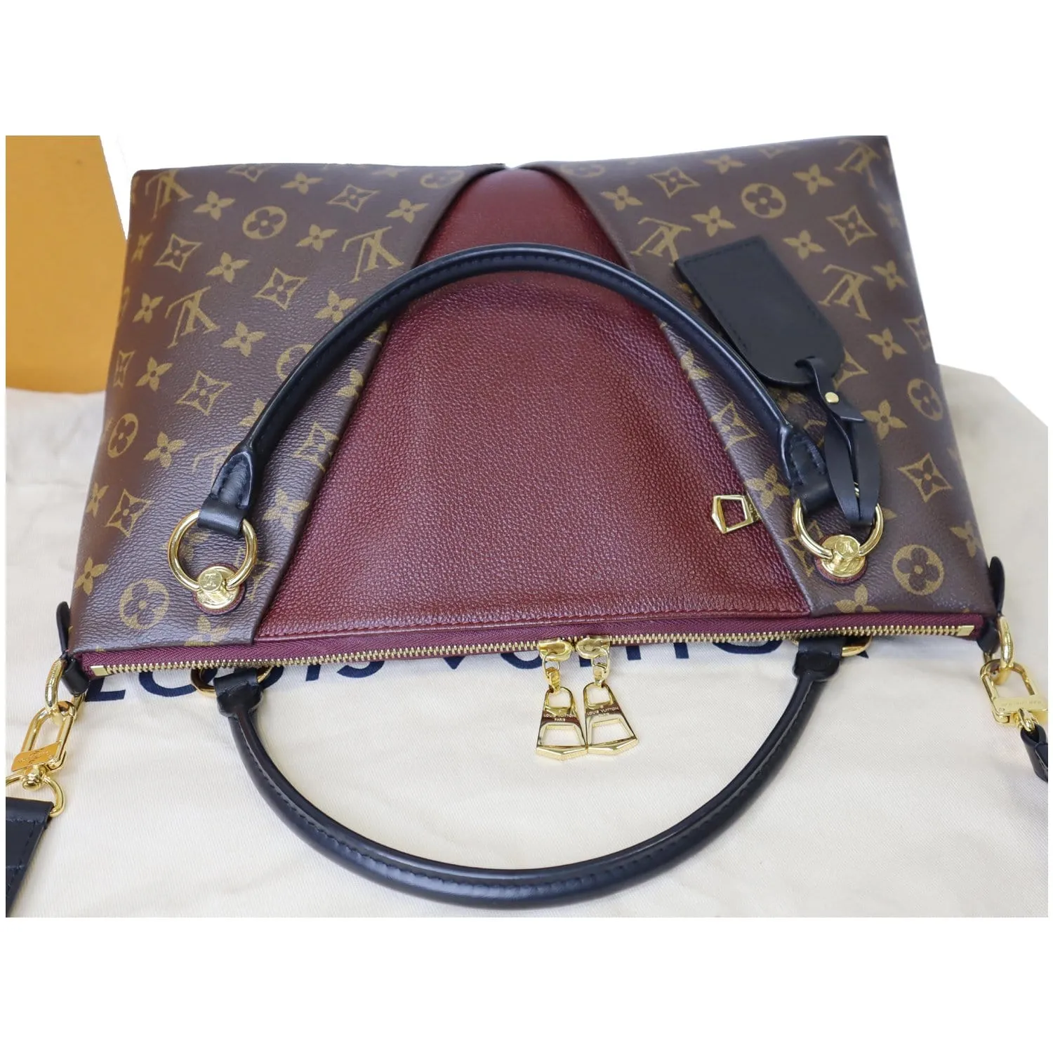 LOUIS VUITTON V MM Monogram Canvas Tote Shoulder Bag Bordeaux