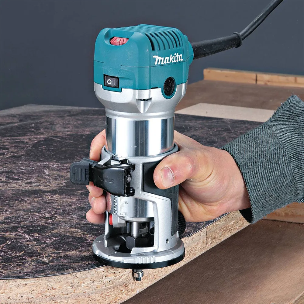 Makita RT0701C 1.25hp Compact Router
