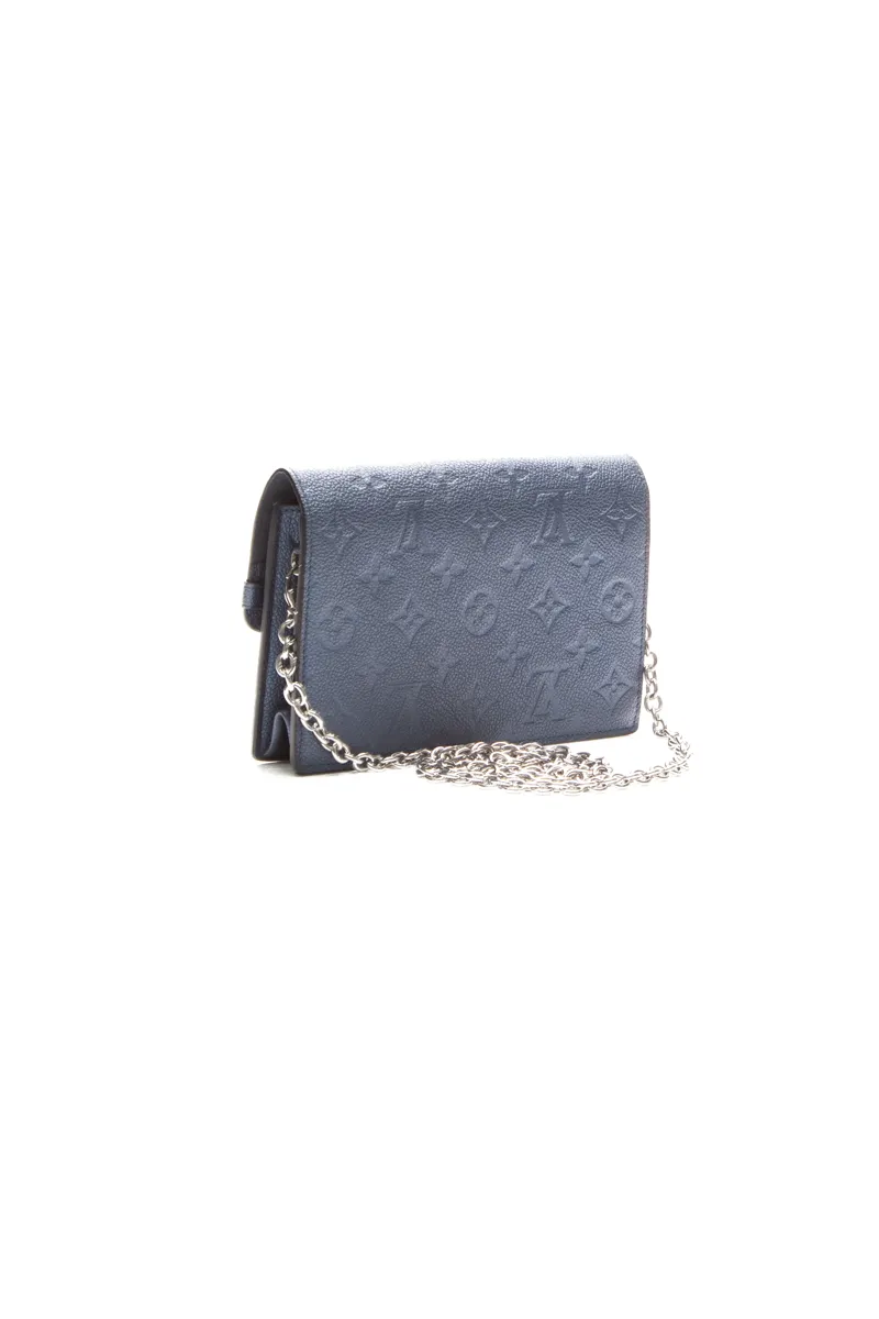 Metallic Vavin Chain Wallet Bag