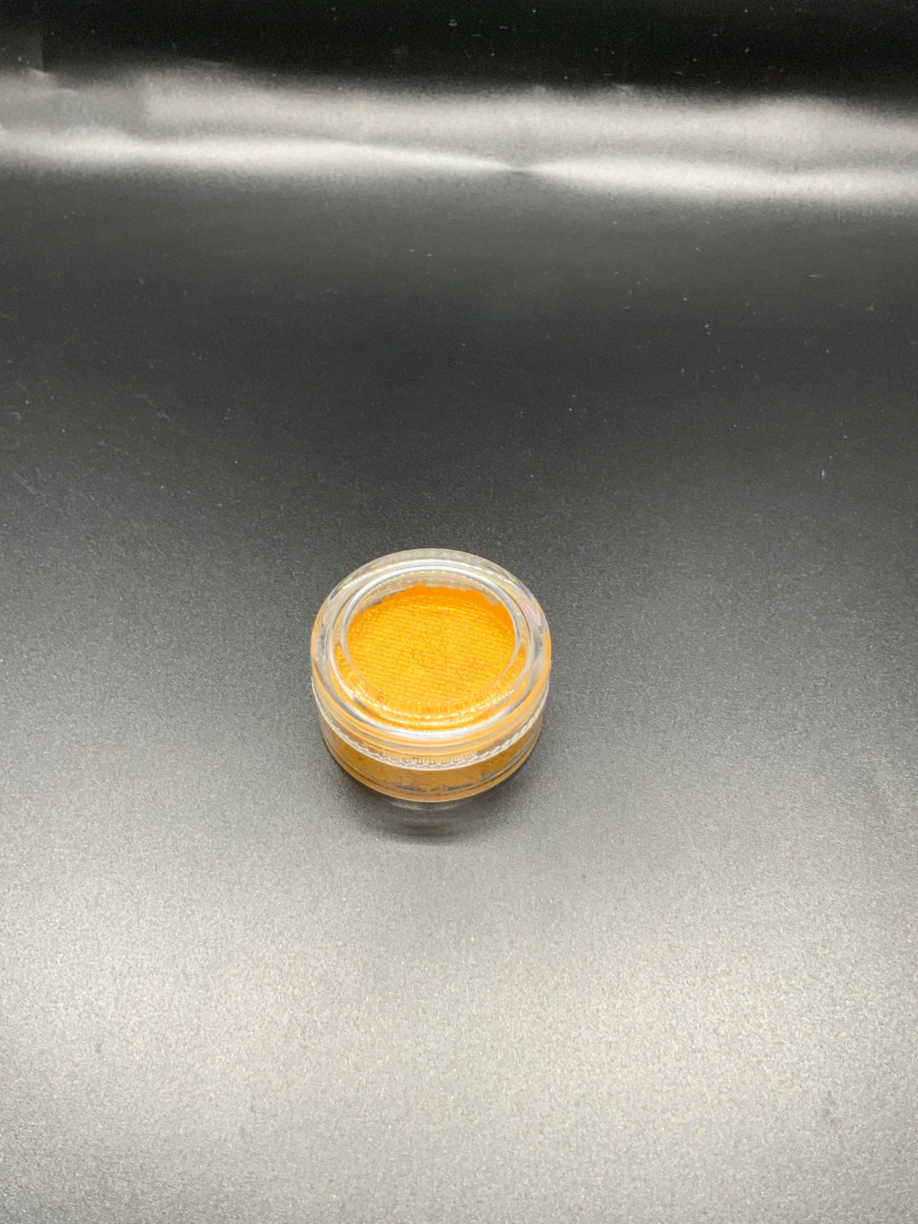 Metallic water liners