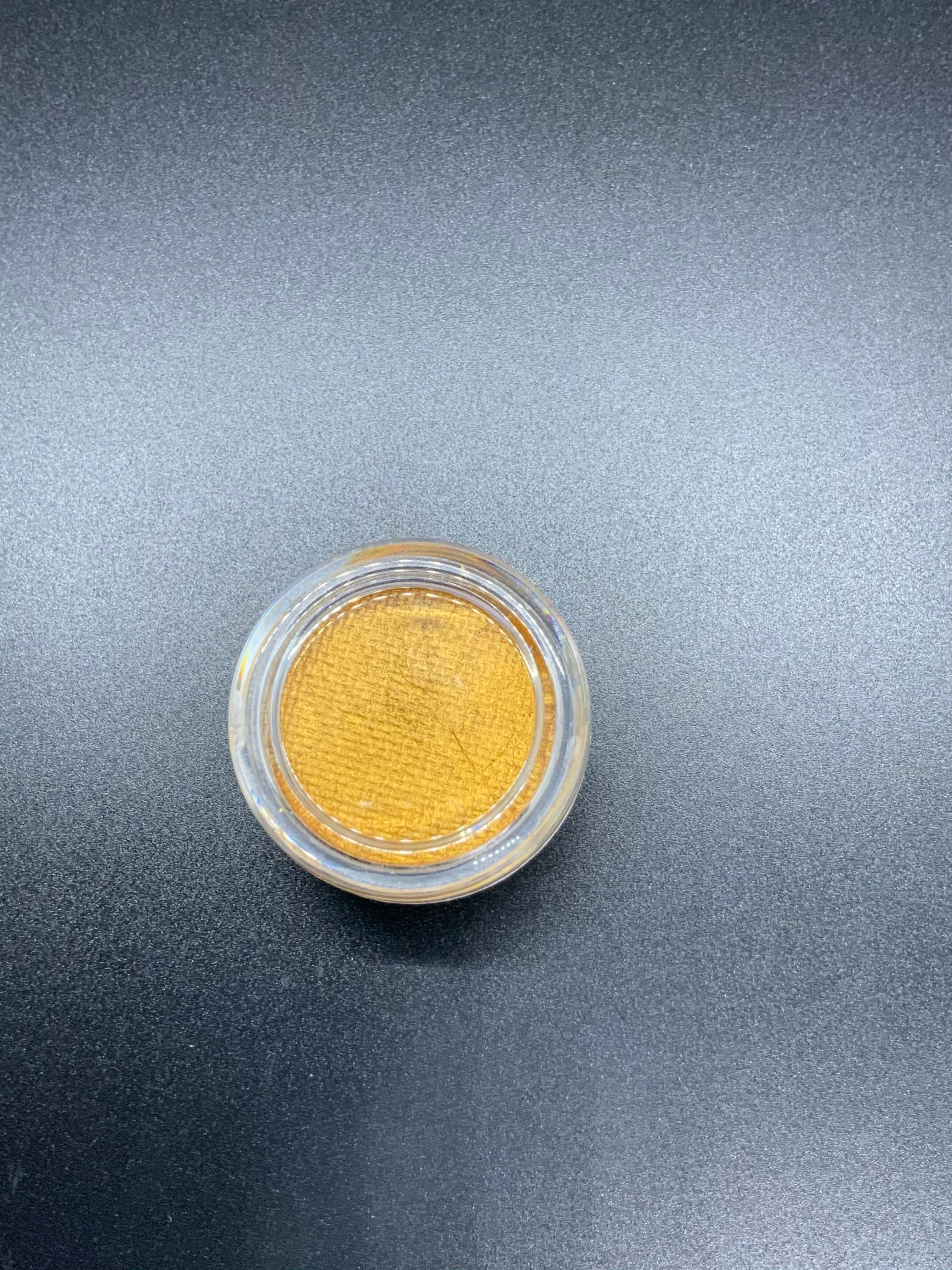 Metallic water liners