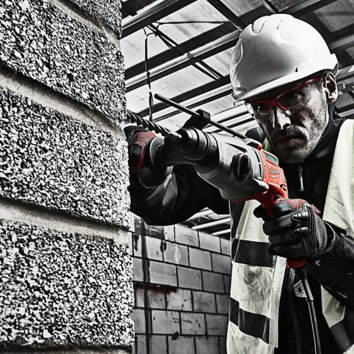 Milwaukee 26mm SDS-Plus 3-Mode Hammer Drill/ Concrete Drill 800W