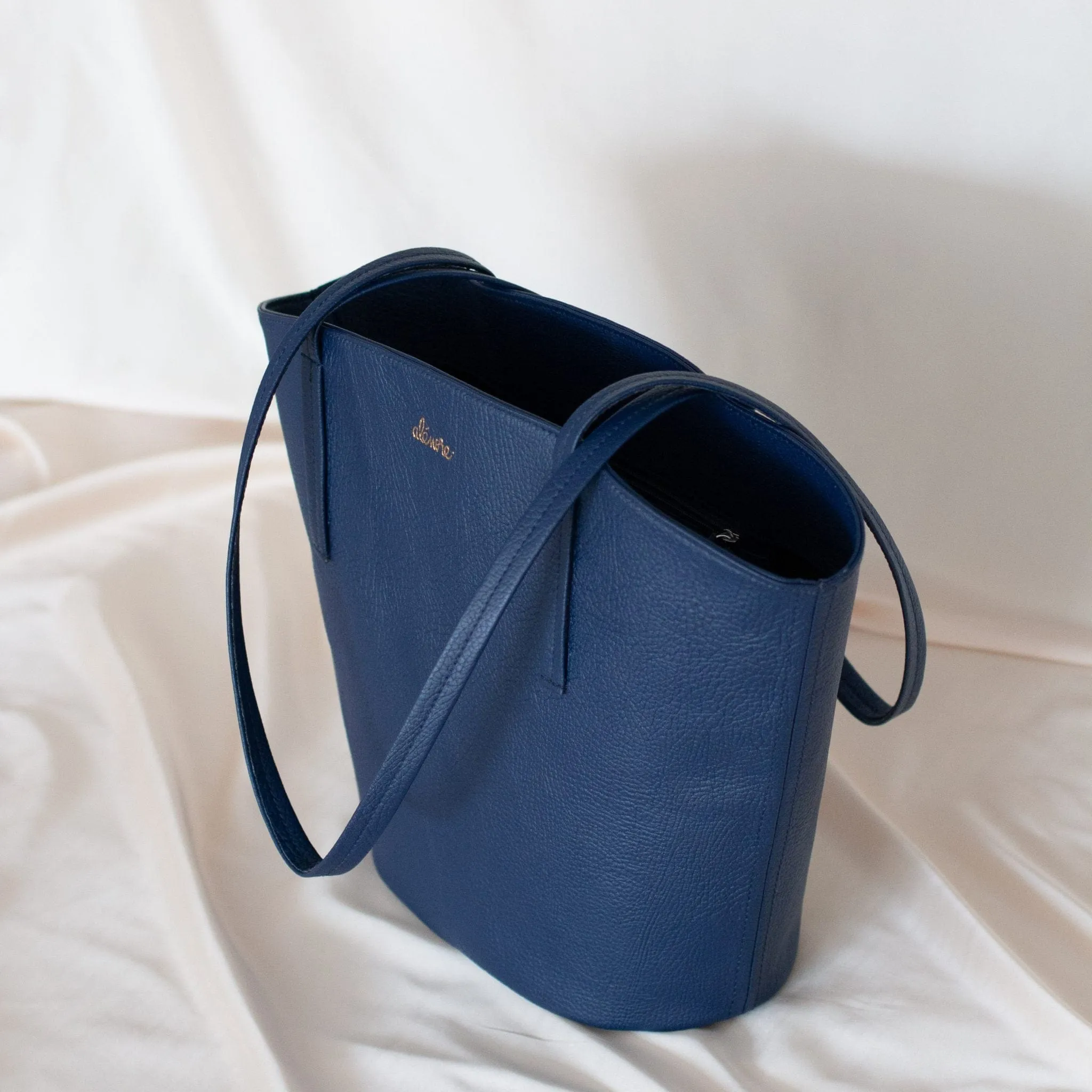 Mimosa Mini Vegan Apple Leather Tote Bag | Navy