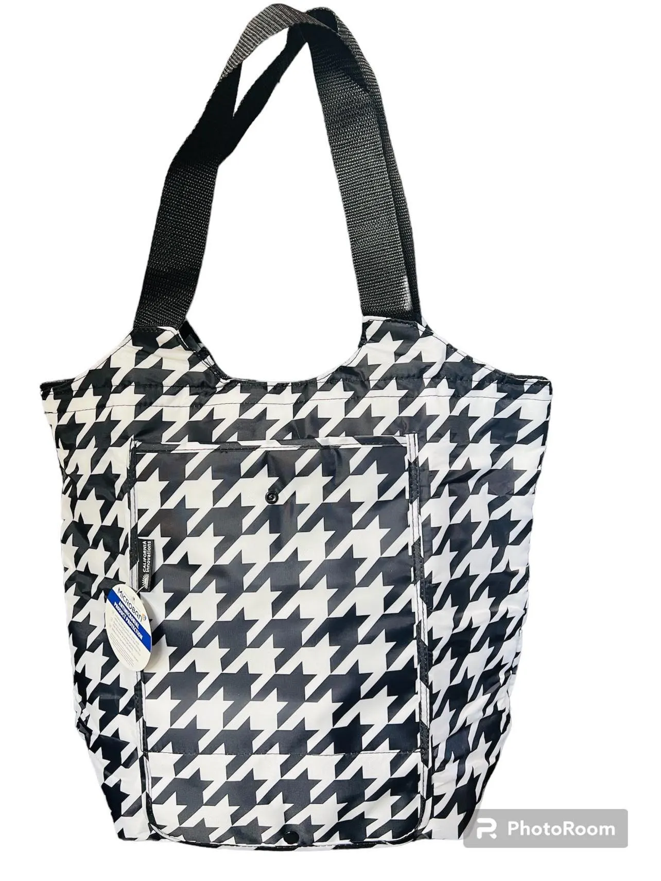 New California Innovations Market Tote! Insulated leak-resistant lining with Microban! Folds compact when not in use! Black/white