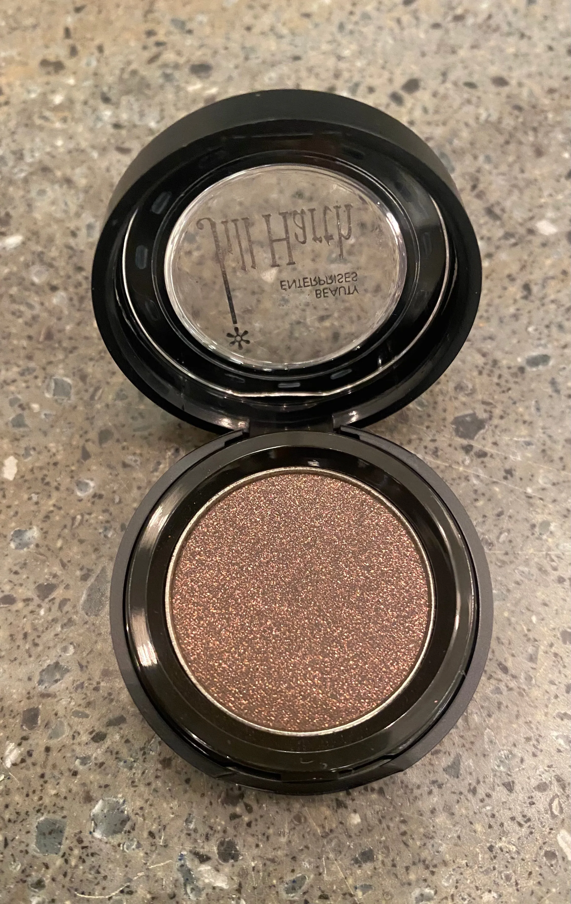 Night Fall Eye Shadow Compact