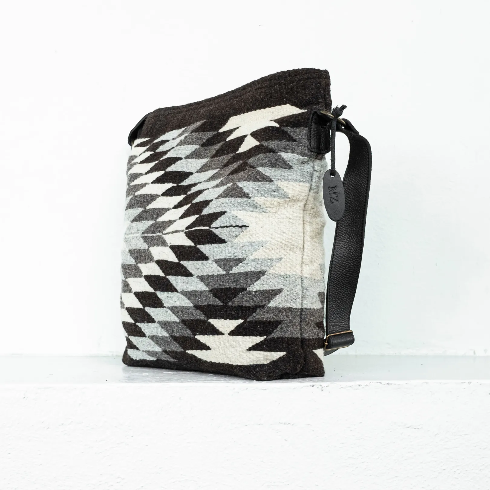 Ónix Shoulder Bag