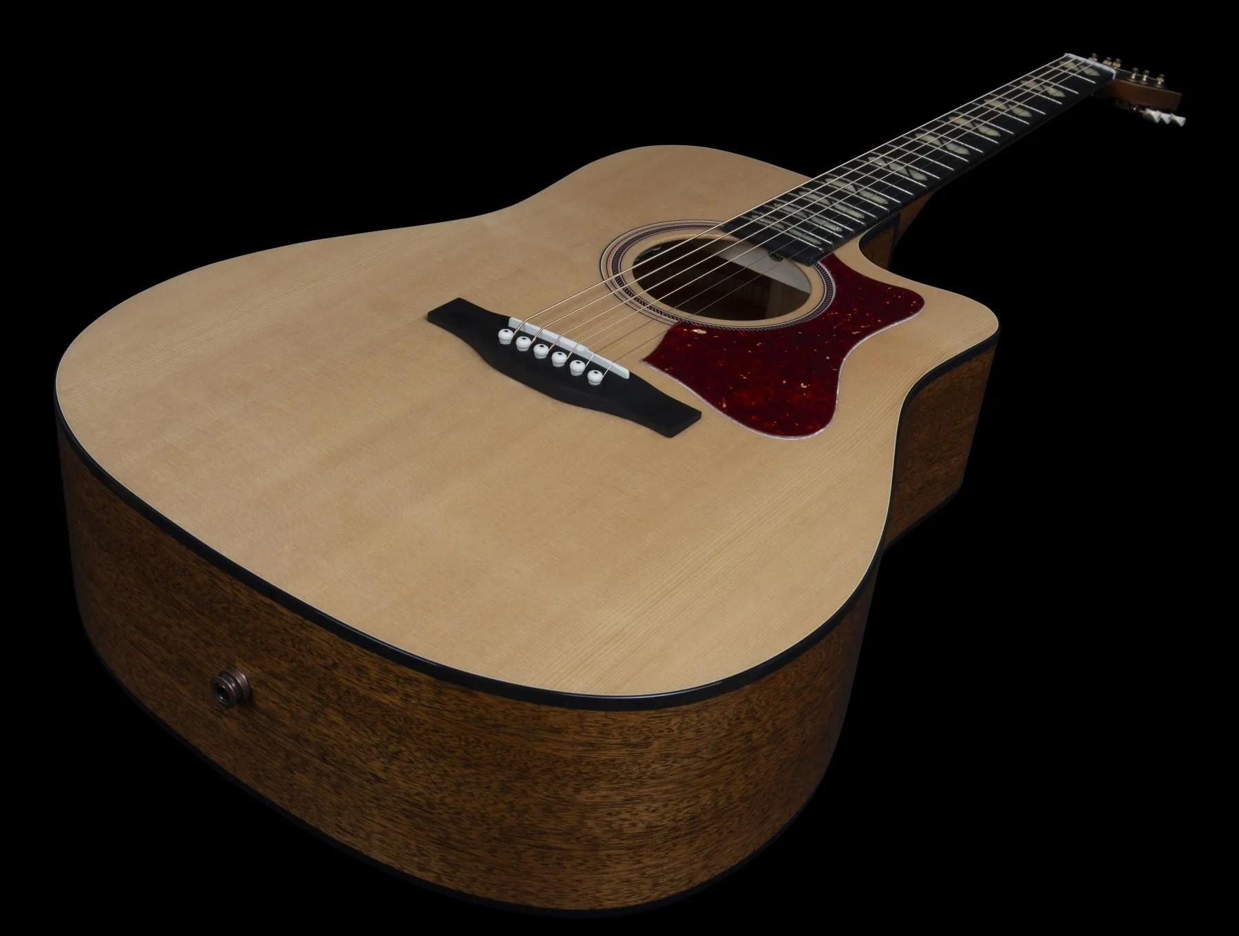 Norman ST40 048533  / 050505 CW Natural HG Element Cutaway Acoustic Electric Guitar with Carrying Bag MADE In CANADA