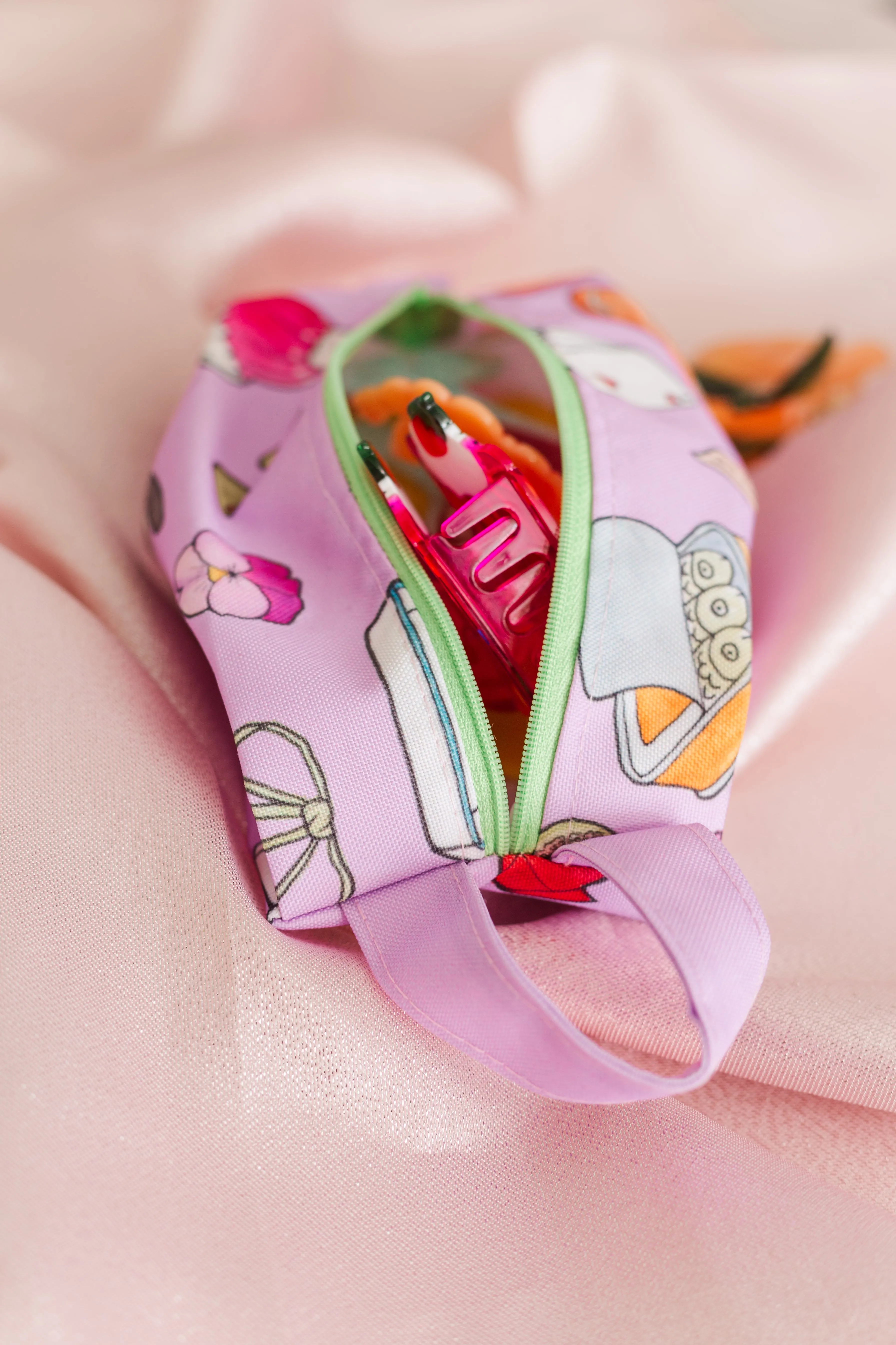 Nylon Dopp Kit - Dinner Party (RTS)