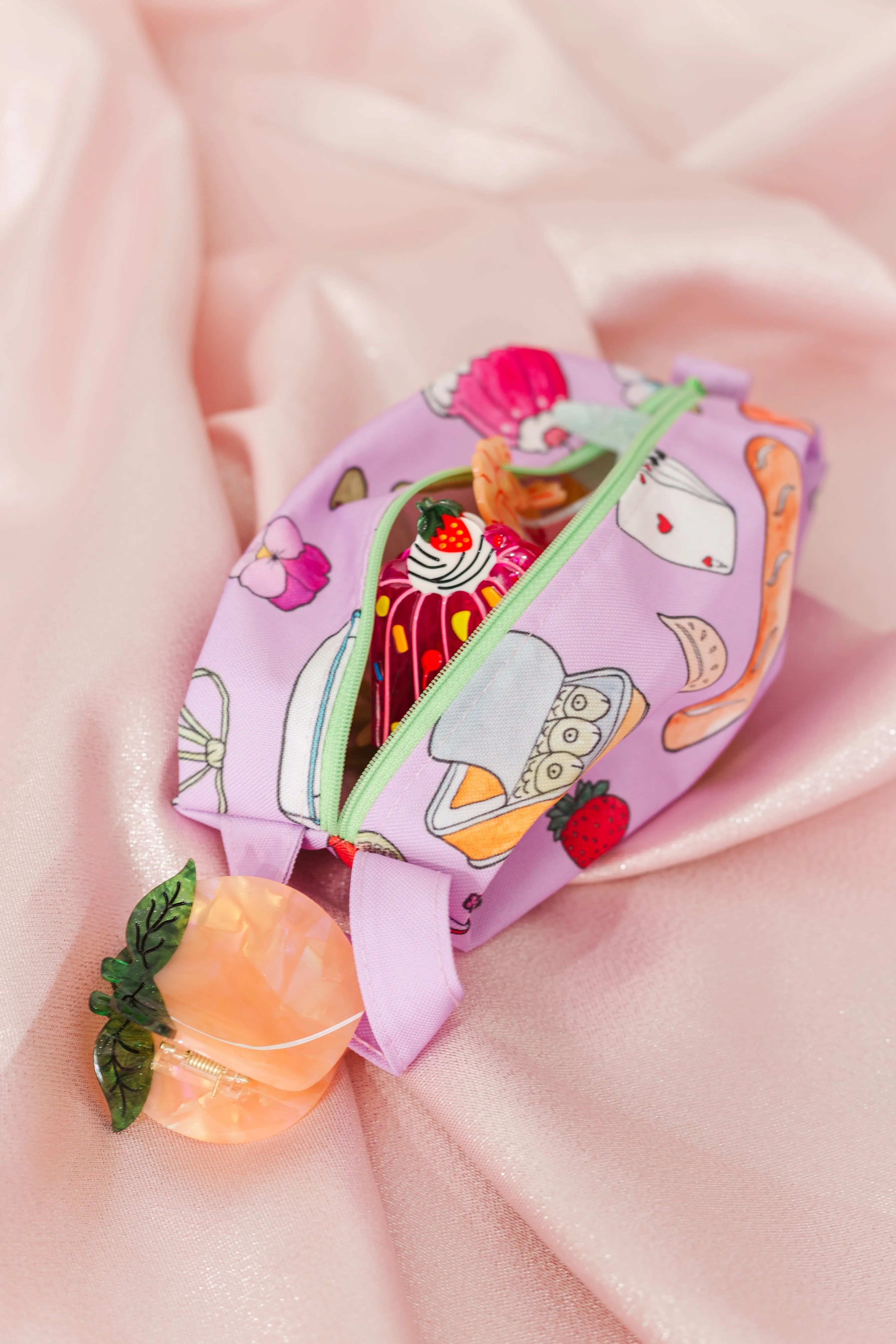 Nylon Dopp Kit - Dinner Party (RTS)