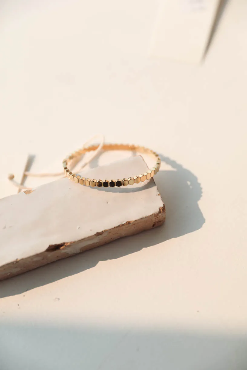 Rae: 18k Gold Textured Bracelet