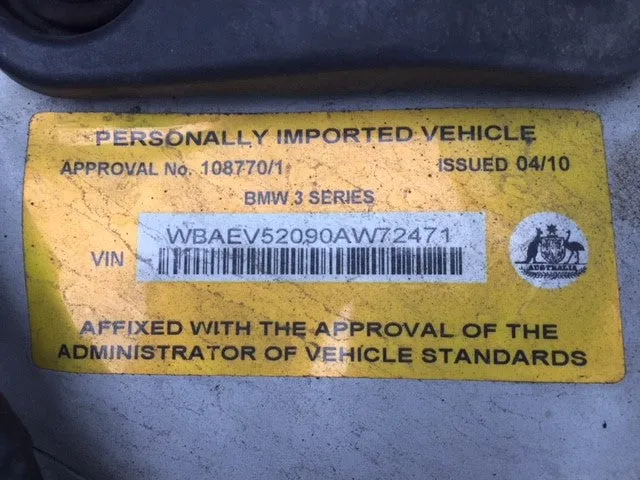S2745 3' E46 SEDAN 330I M54 MANUAL 2002/04