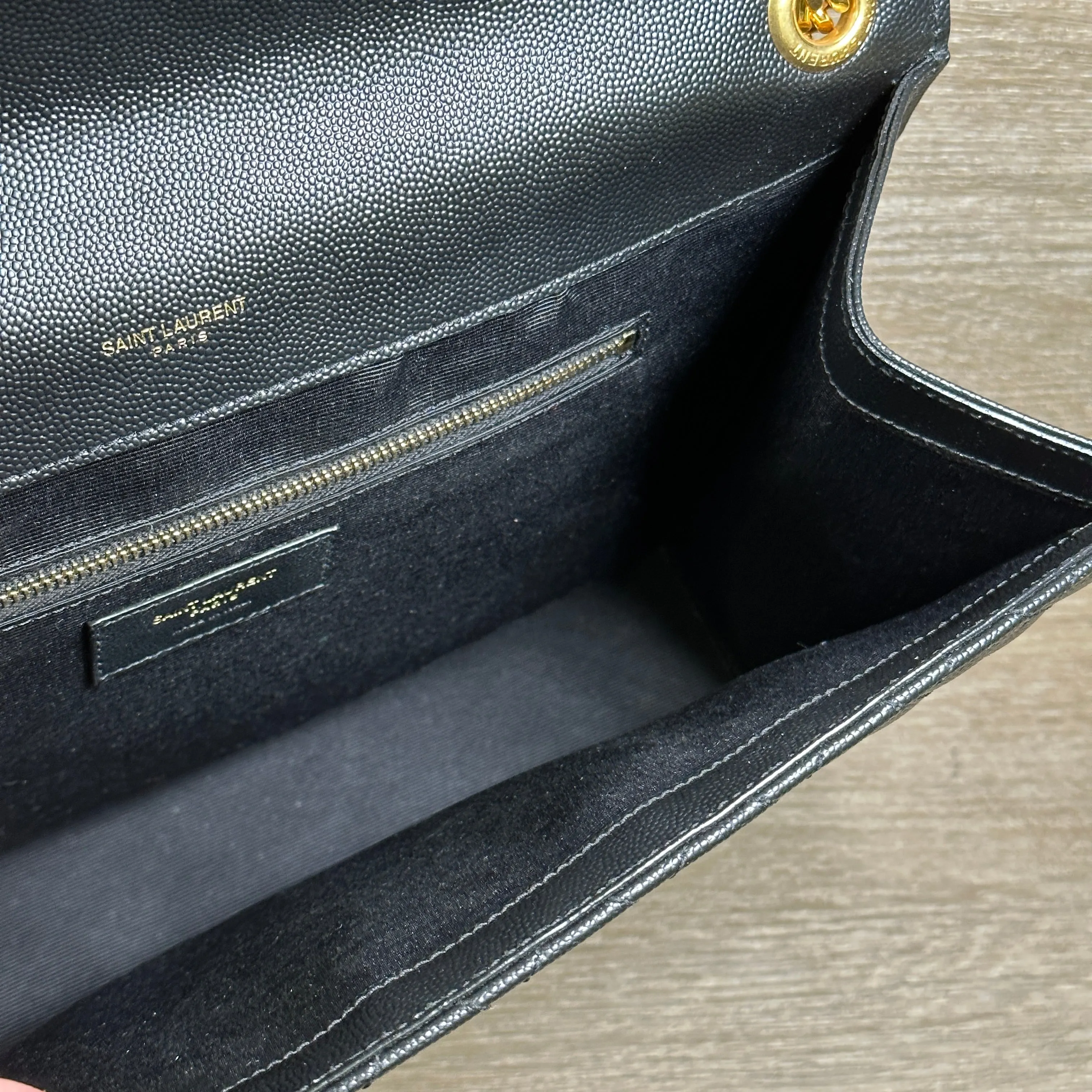 Saint Laurent Large Envelope Triquilt - Black Grained Leather