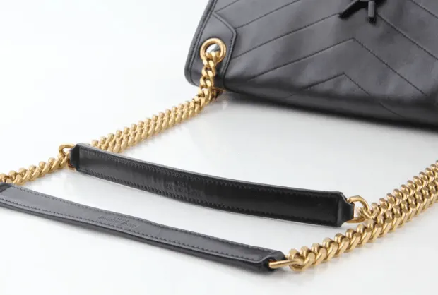 Saint Laurent Matelasse Medium Niki Shoulder Bag