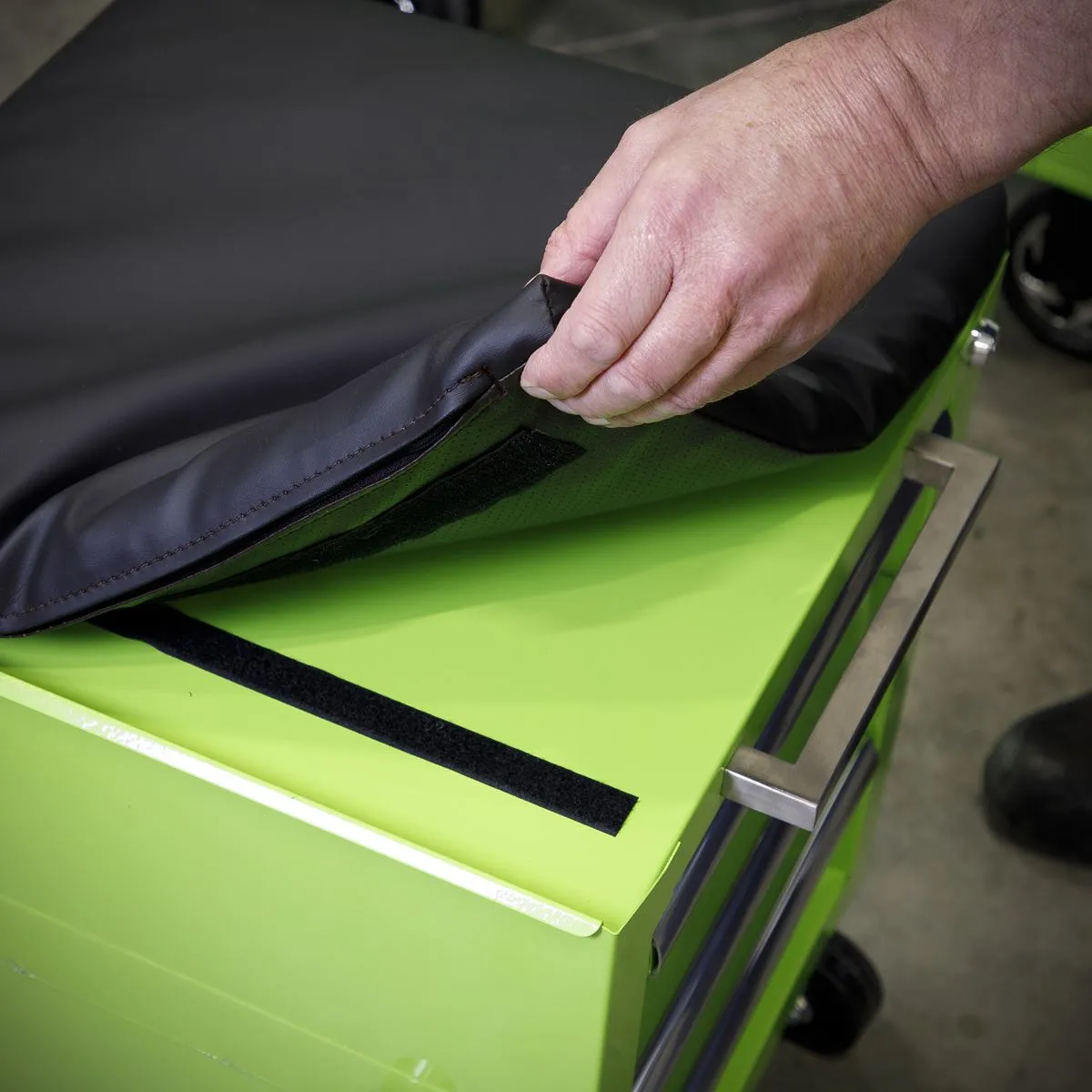 Sealey Superline Pro Rollcab 3 Drawer & Utility Seat