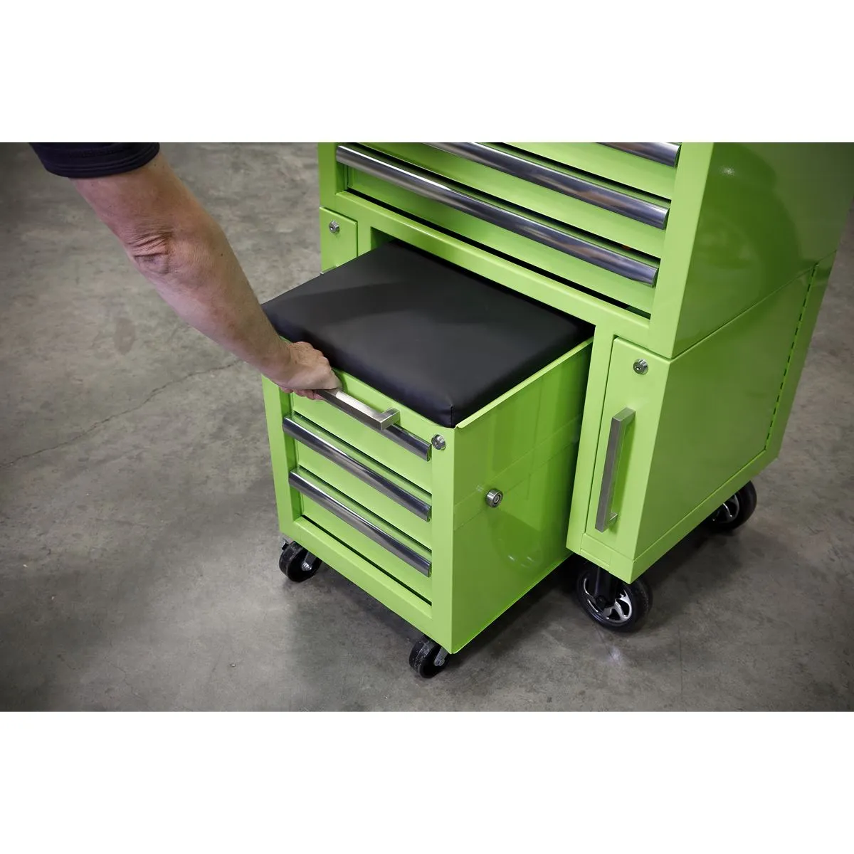 Sealey Superline Pro Rollcab 3 Drawer & Utility Seat