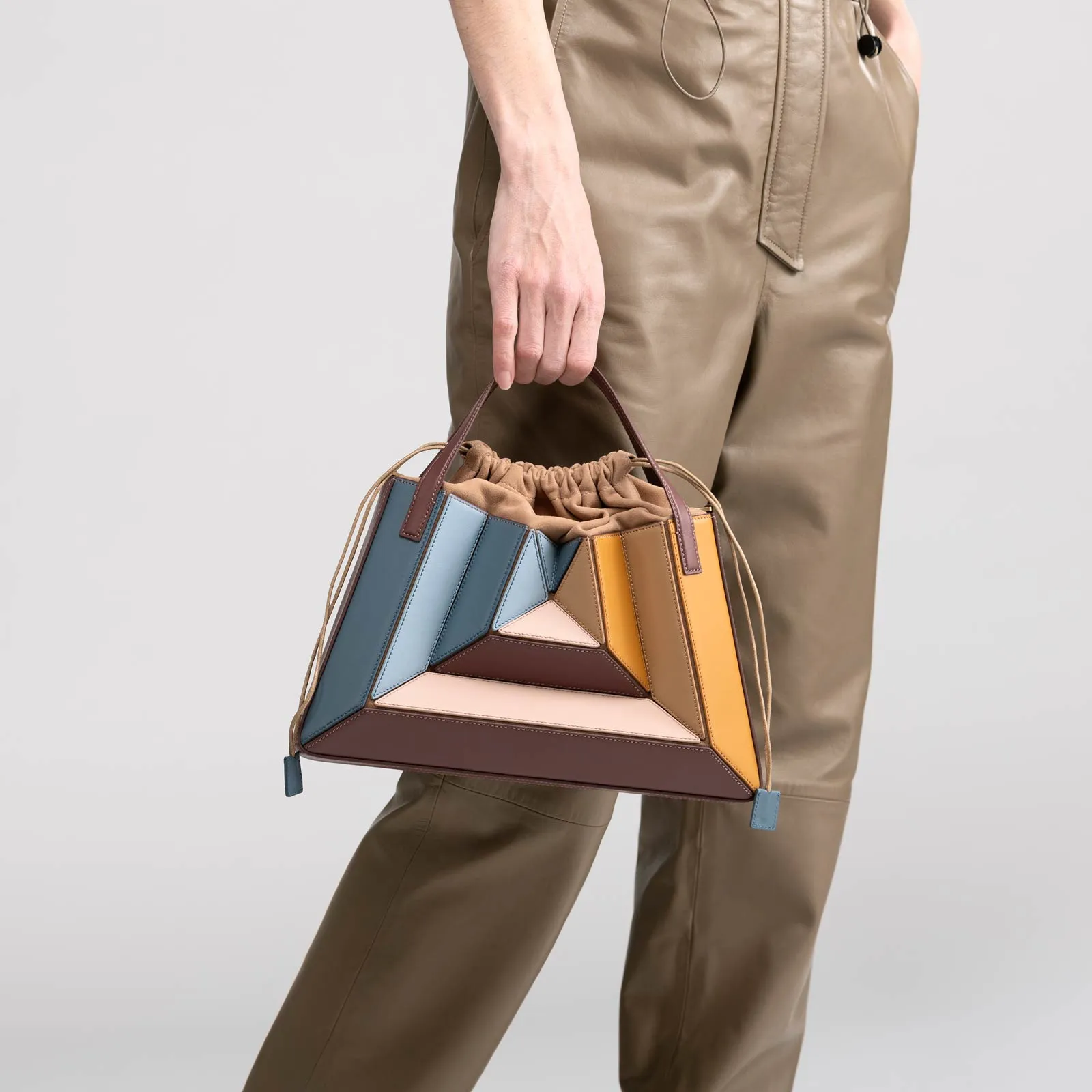 Sera Tote - South America