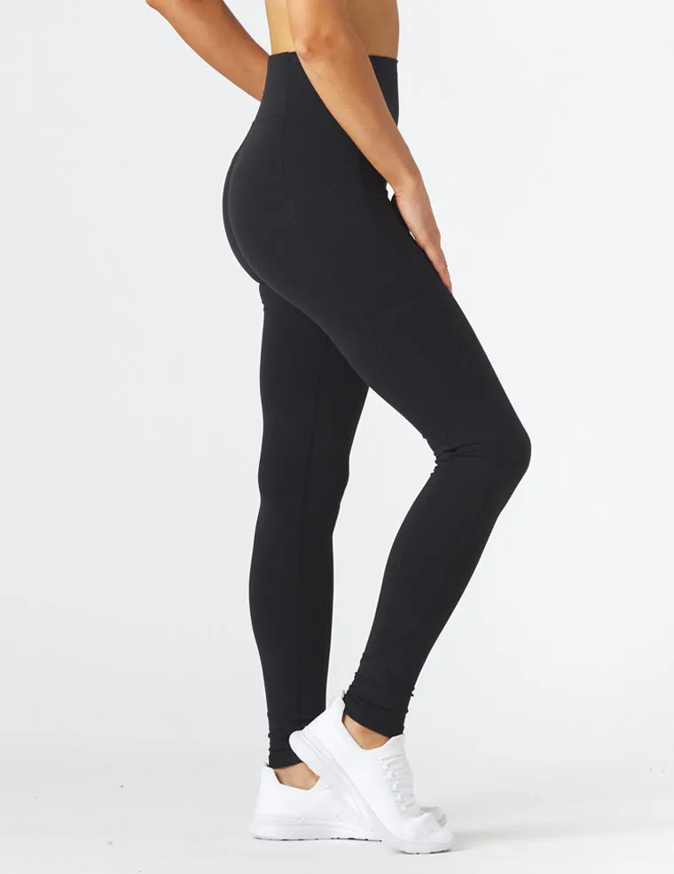 Taper Legging: Black