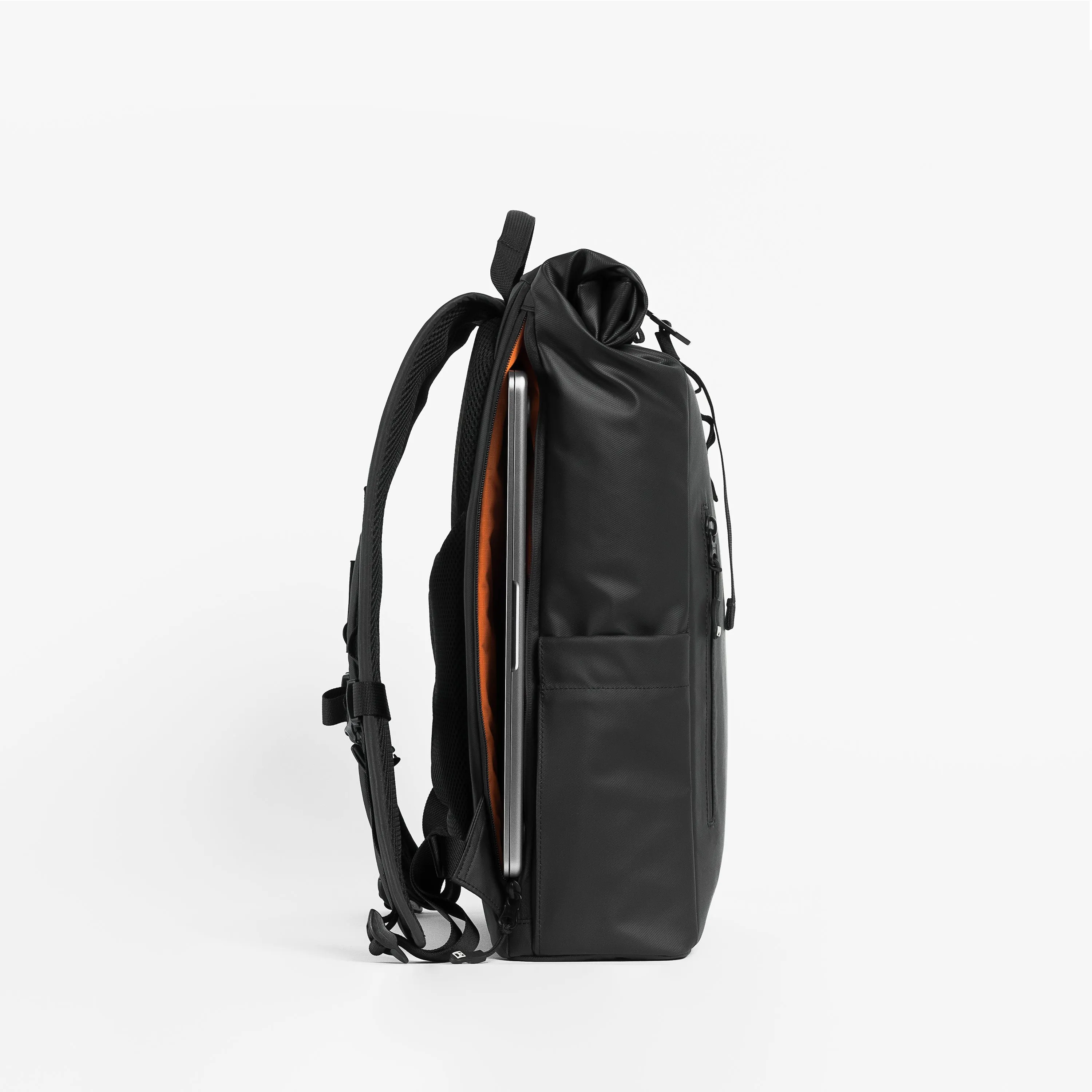 The Roll Top 15L   Shoulder Bag