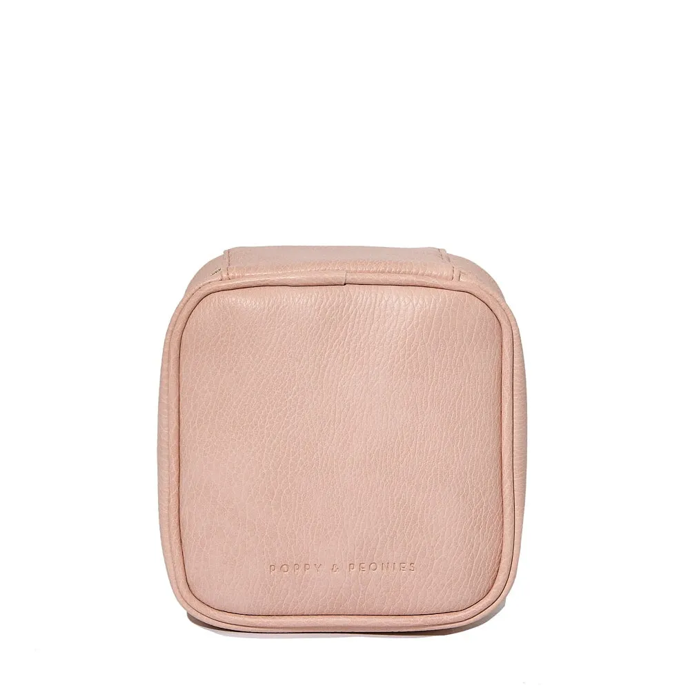 The Teched Out Case blush