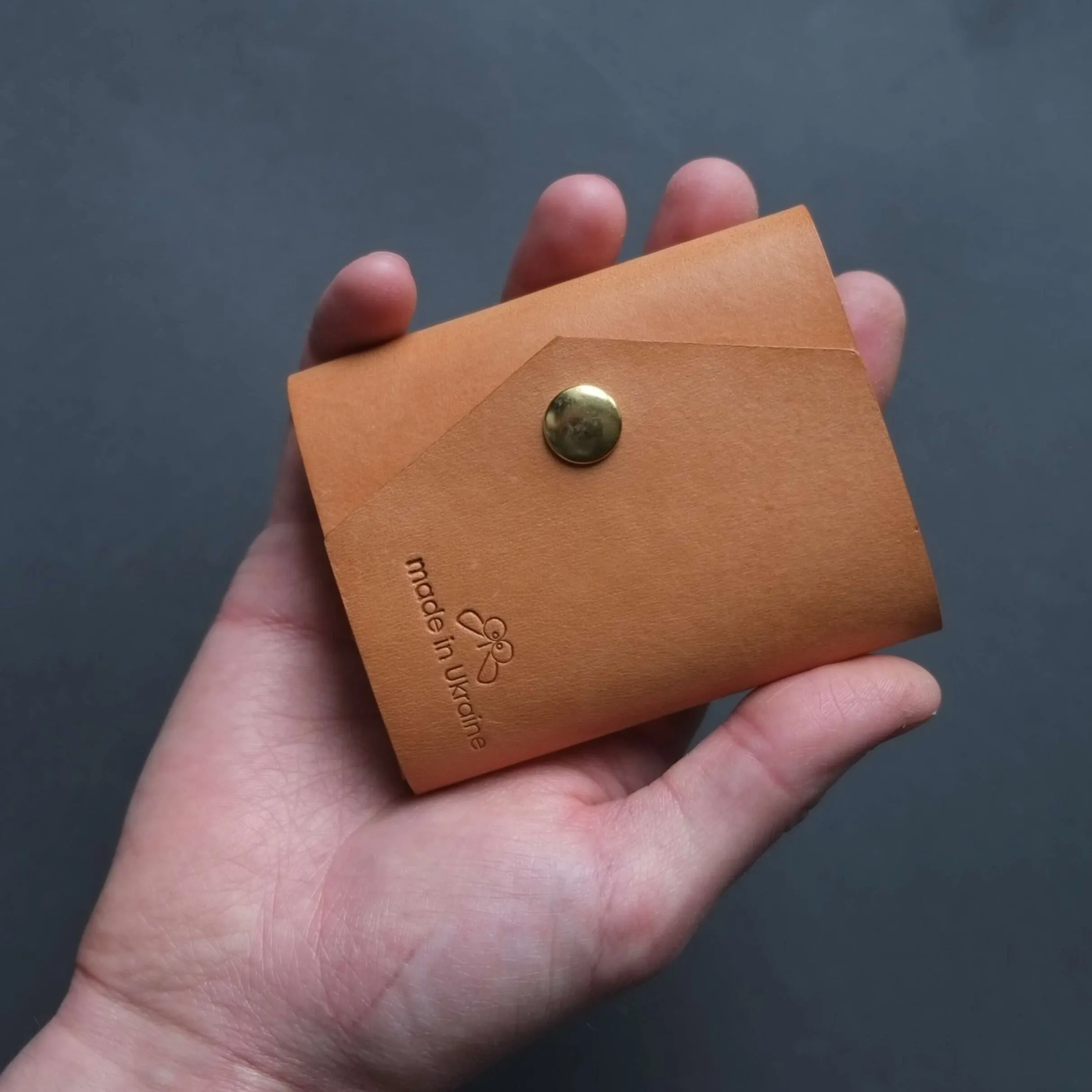TRIFOLD WALLET / BROWN