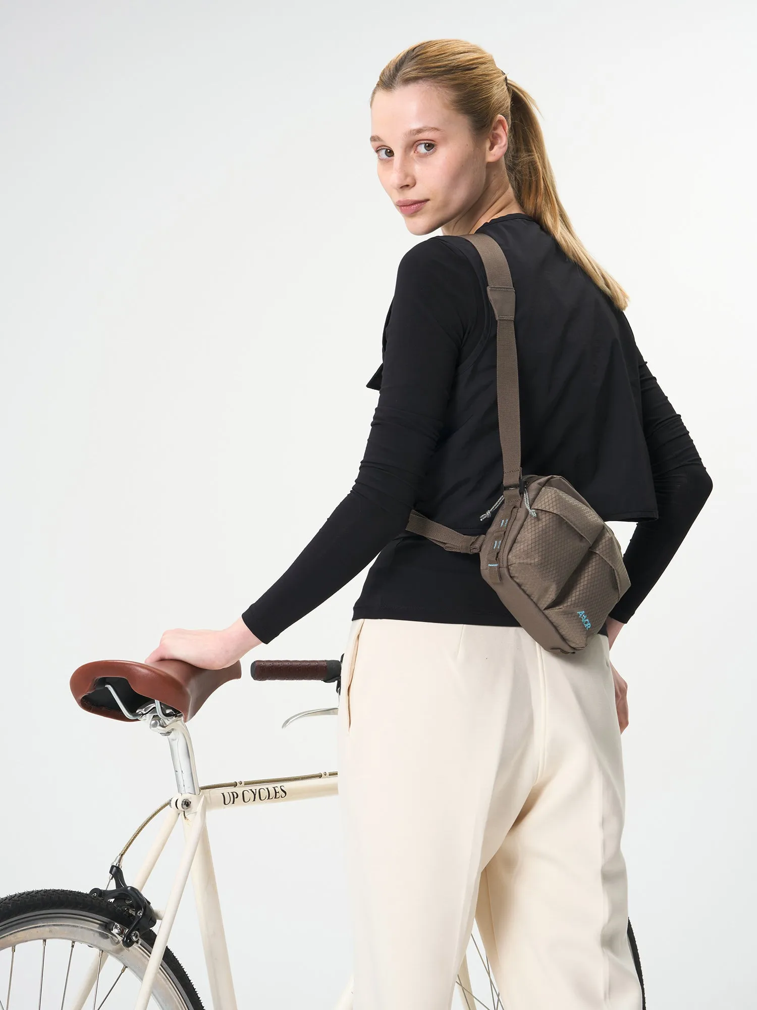 Utility Pouch - Coffee Brown